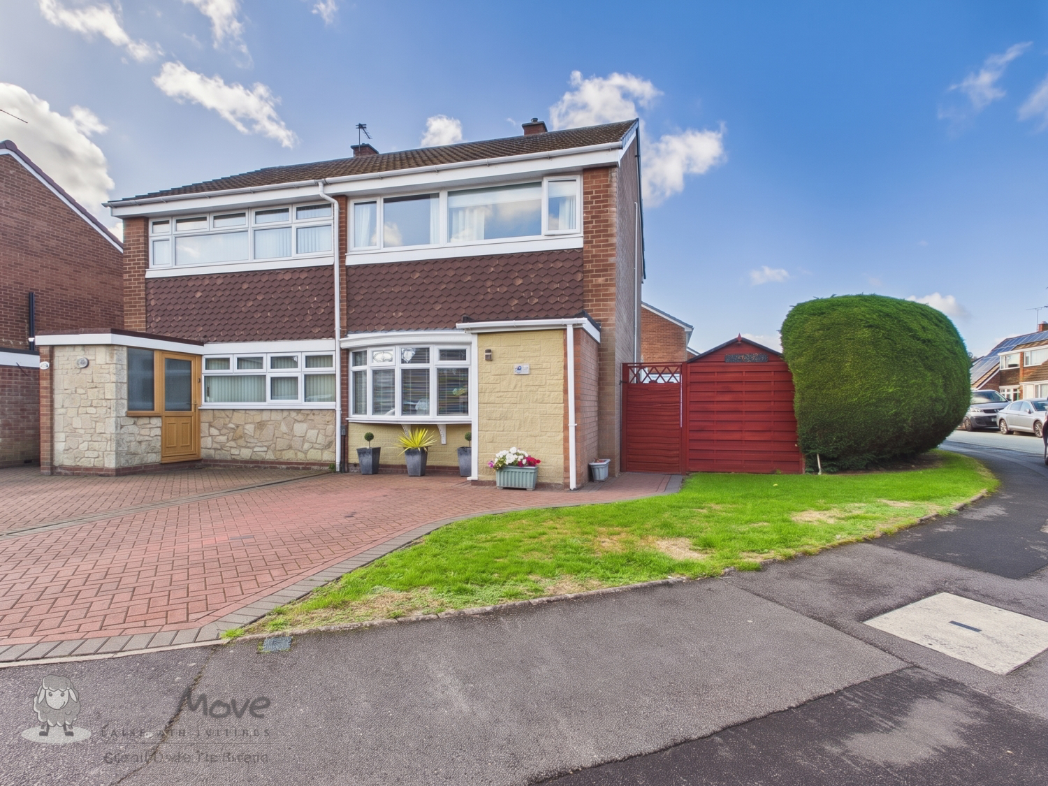 Jordan Avenue, Stretton, Burton-on-Trent, Staffordshire, DE13