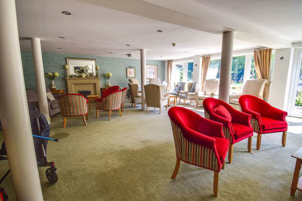 Dutton Court, Cheadle Hulme SK8 5BF, photo 15