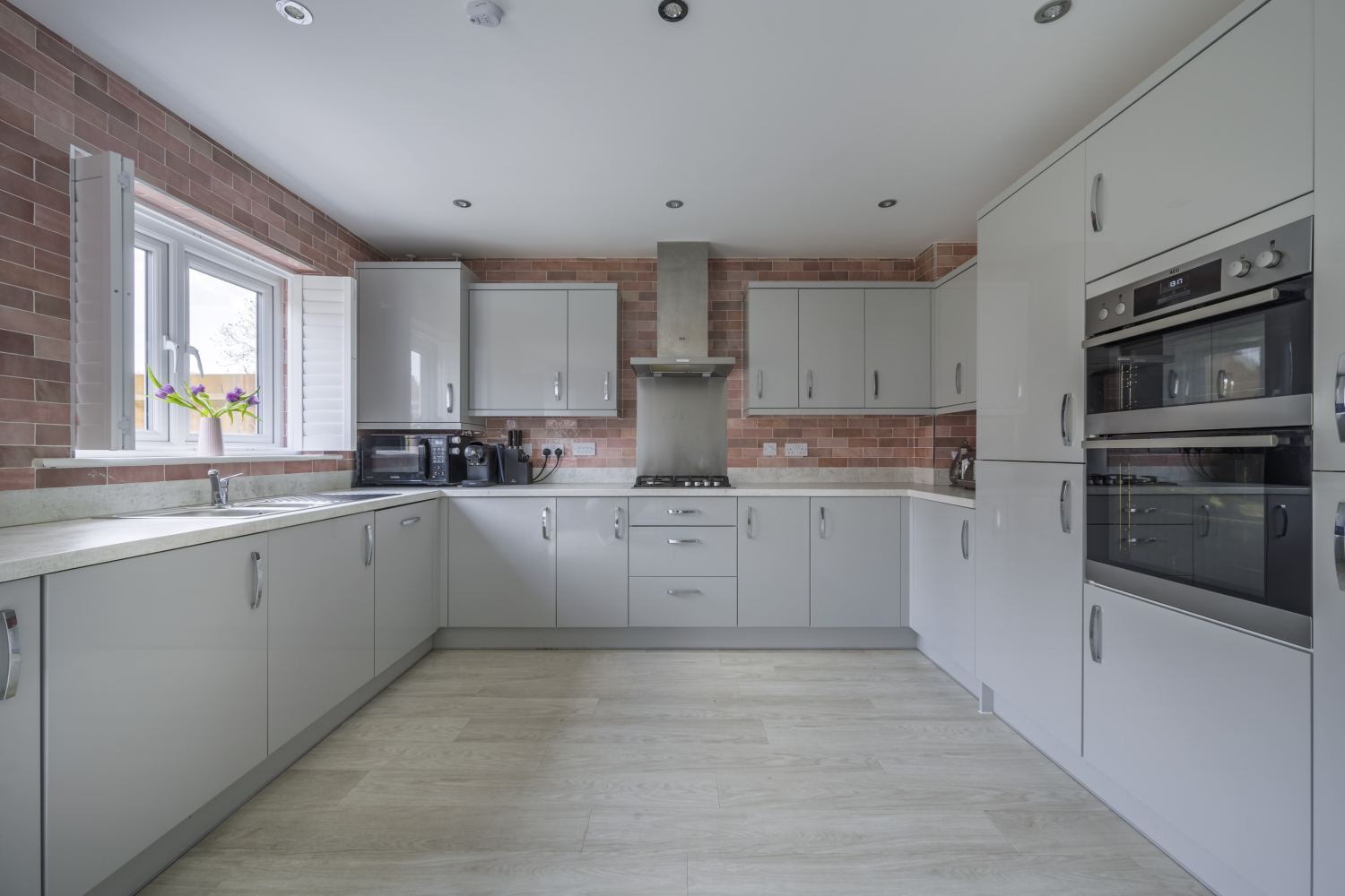 Mackmurdo Avenue, Tadpole Garden Village, Swindon, SN25, photo 2