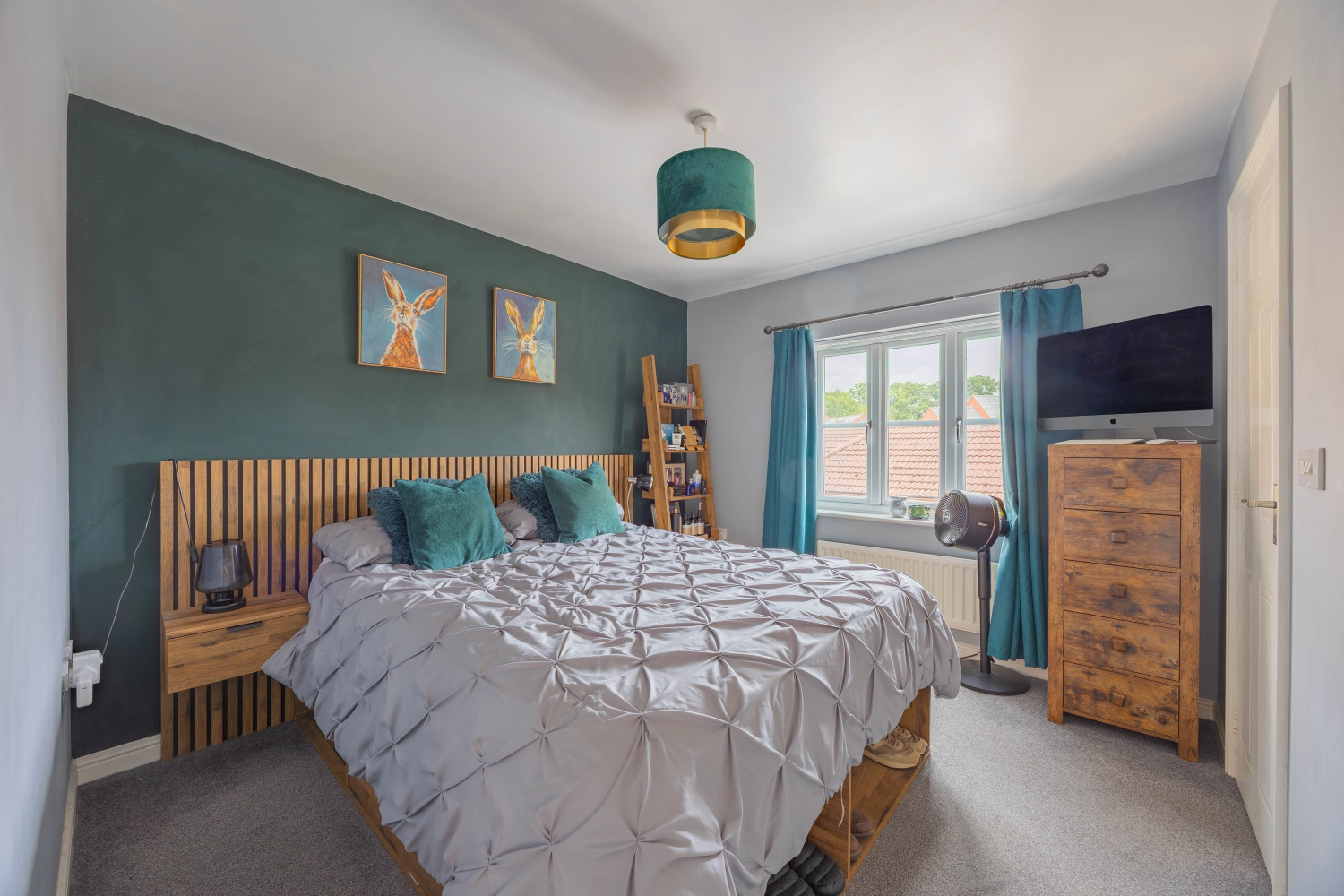 57 Burge Meadow, Cotford St. Luke, Taunton, photo 2