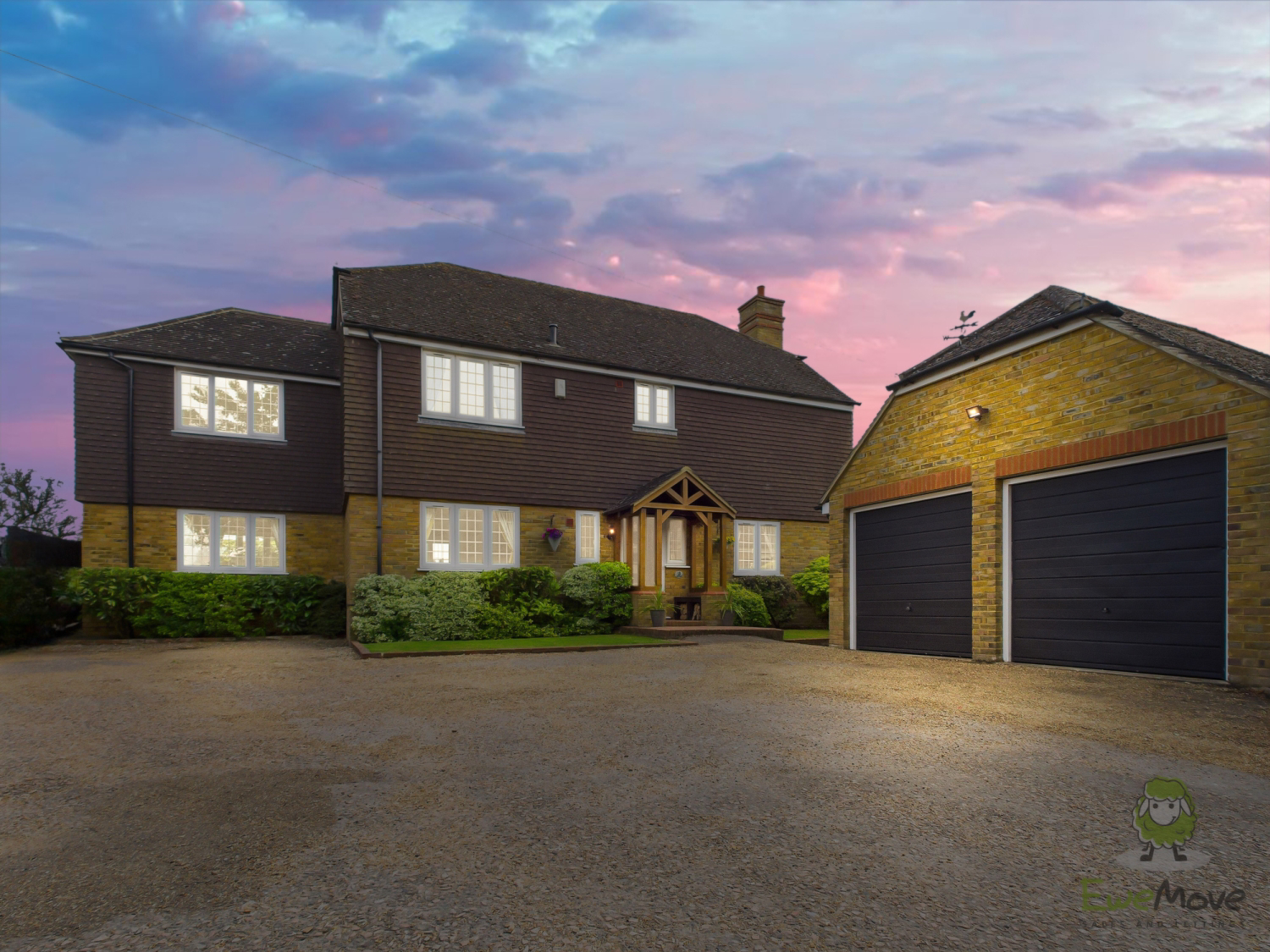 Lee Green Cottages, Town Road, Cliffe Woods, Rochester, Kent, ME3 8EU