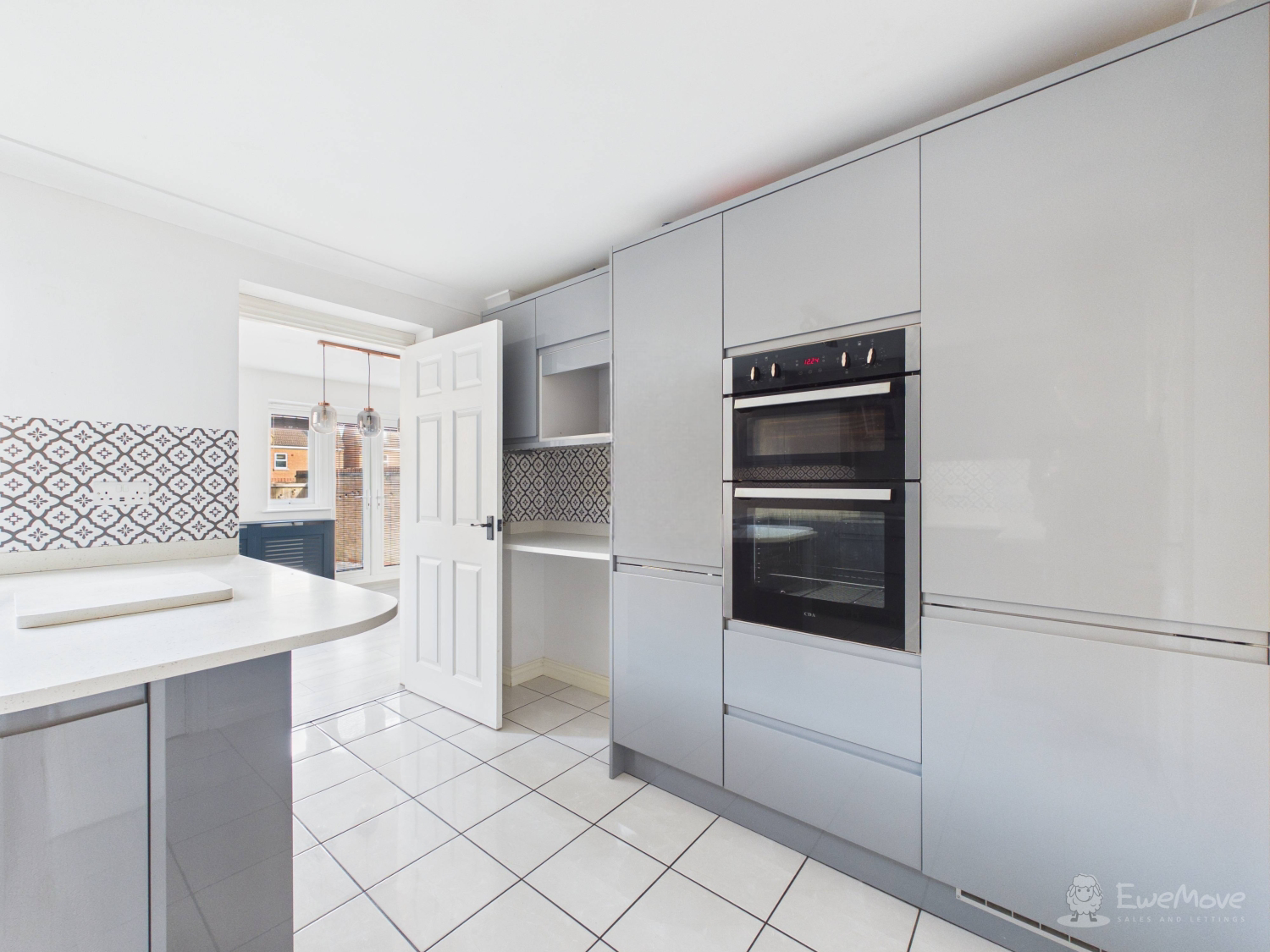 Kitchen- Mark Stephens EweMove Newmarket and Soham
