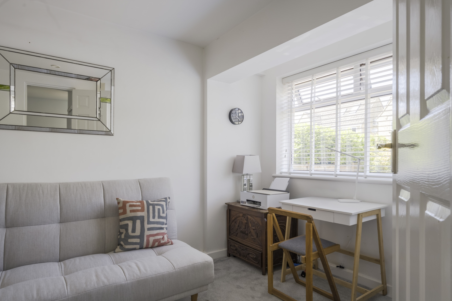 Sudeley Drive, South Cerney, photo 9