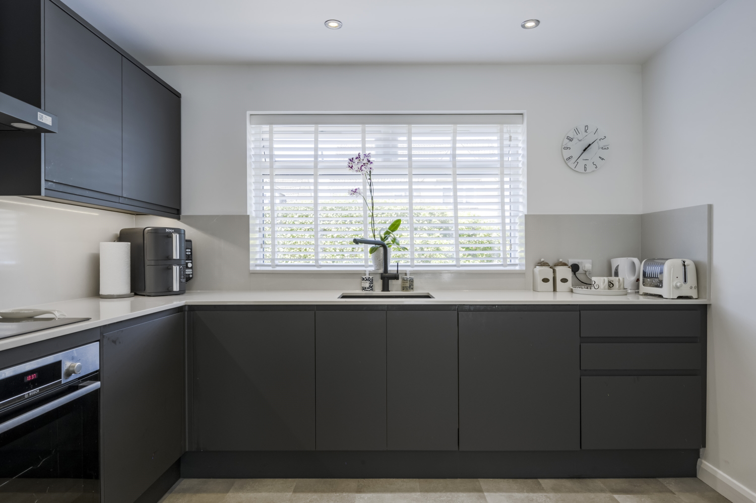 Sudeley Drive, South Cerney, photo 5