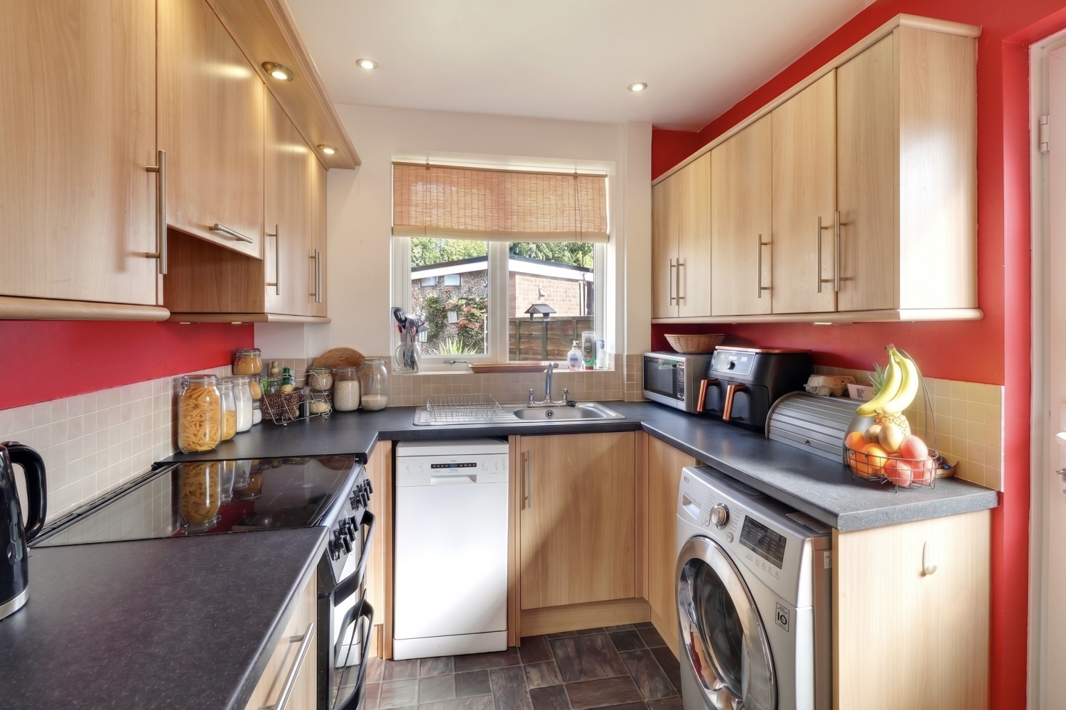 Montague Crescent, Garforth, Leeds, photo 10