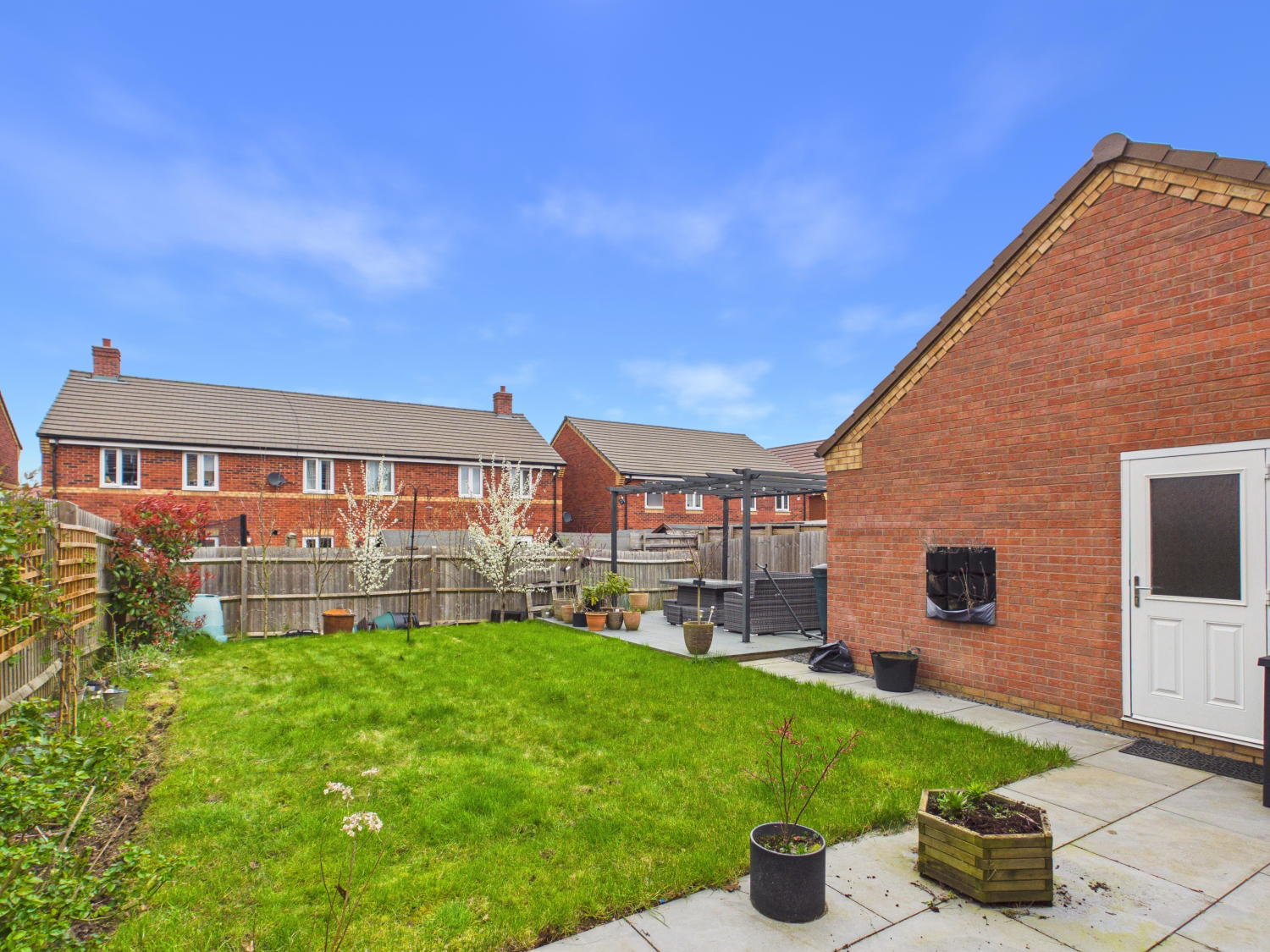 BARRACUDA RISE, SOUTHAM, CV47, photo 16