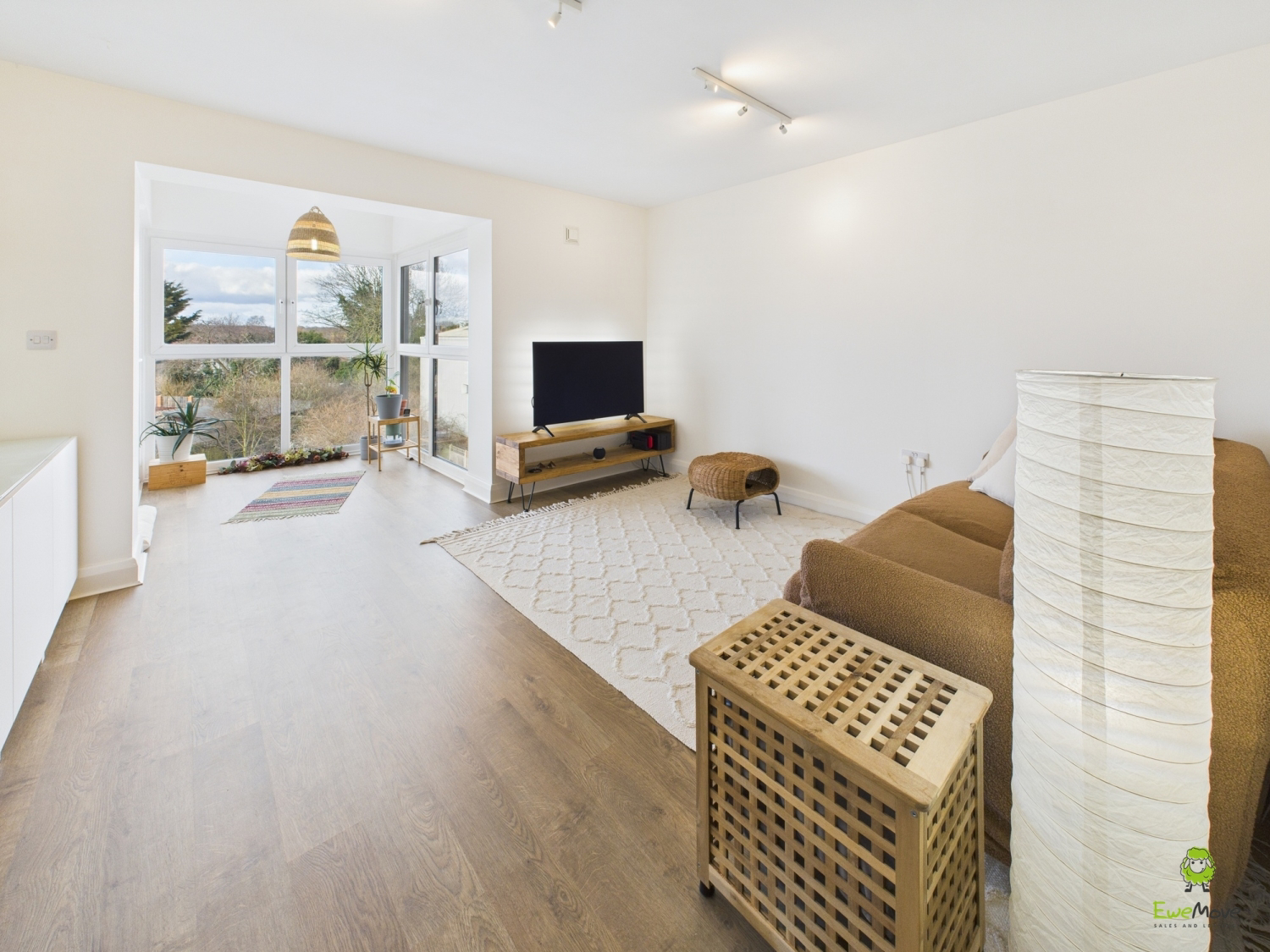 William Foster Lane, Welling, DA16