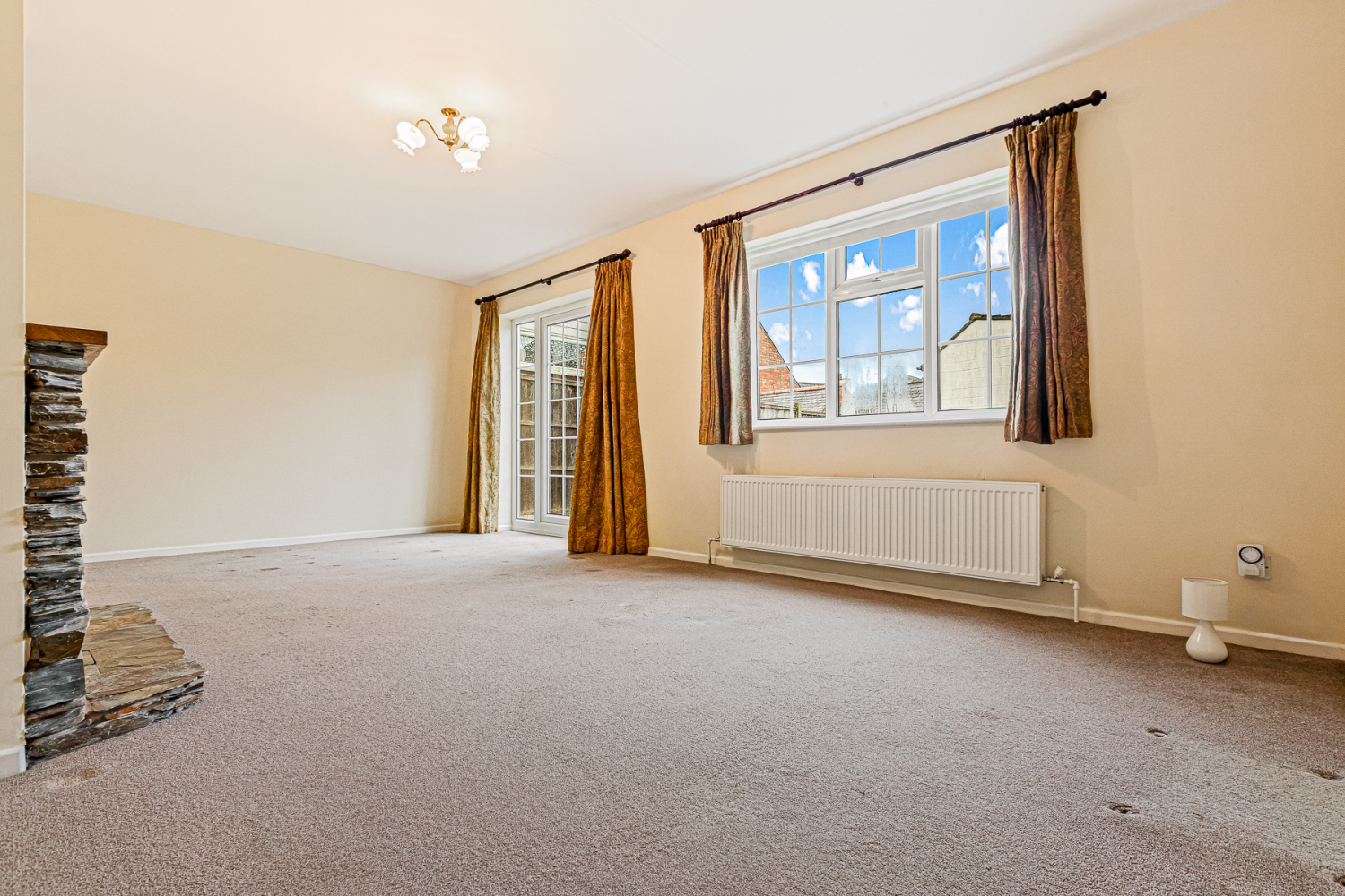 2 Burdett Close, Gilmorton, Lutterworth, photo 3