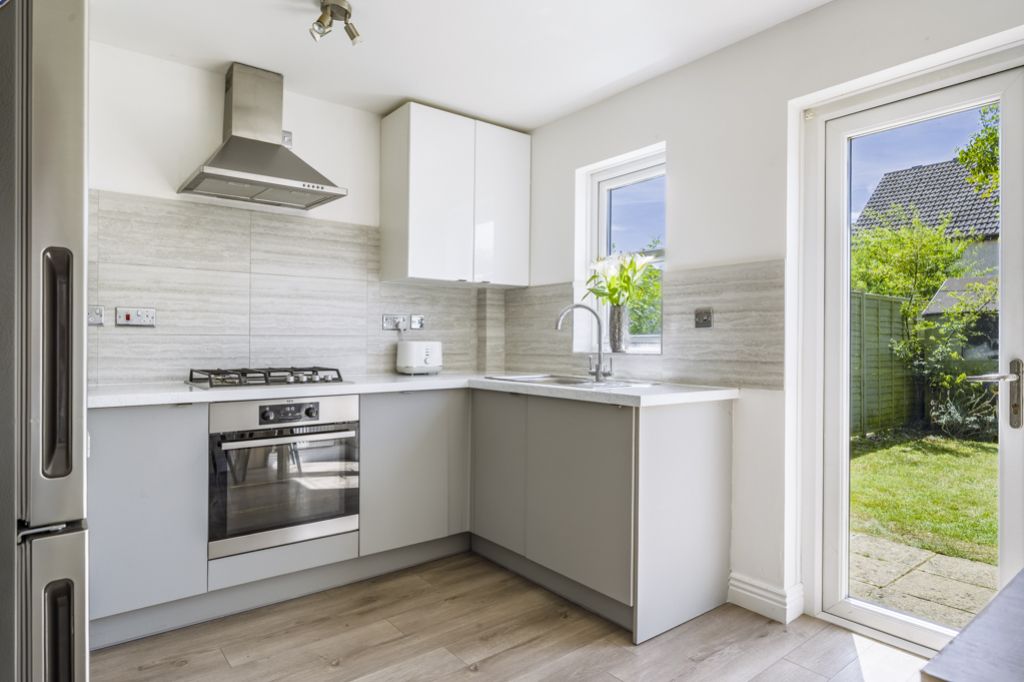 Woodhouse Close, Cirencester, photo 3