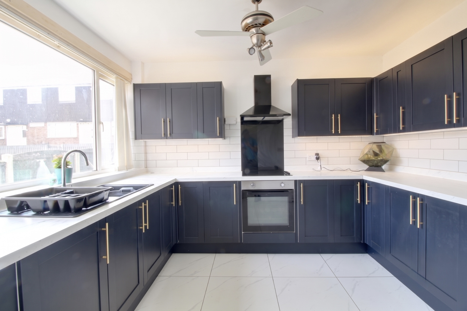 Dee Court, Liverpool, L25, photo 2