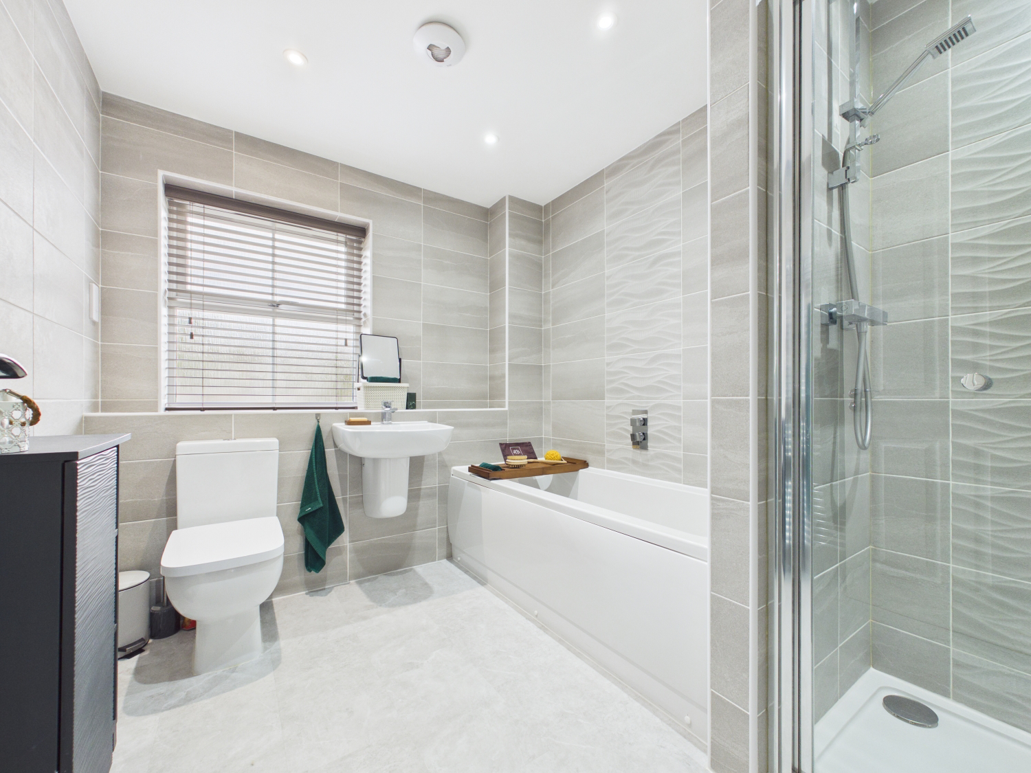 Meadow Croft, Hemsworth, Pontefract, West Yorkshire, WF9, photo 24