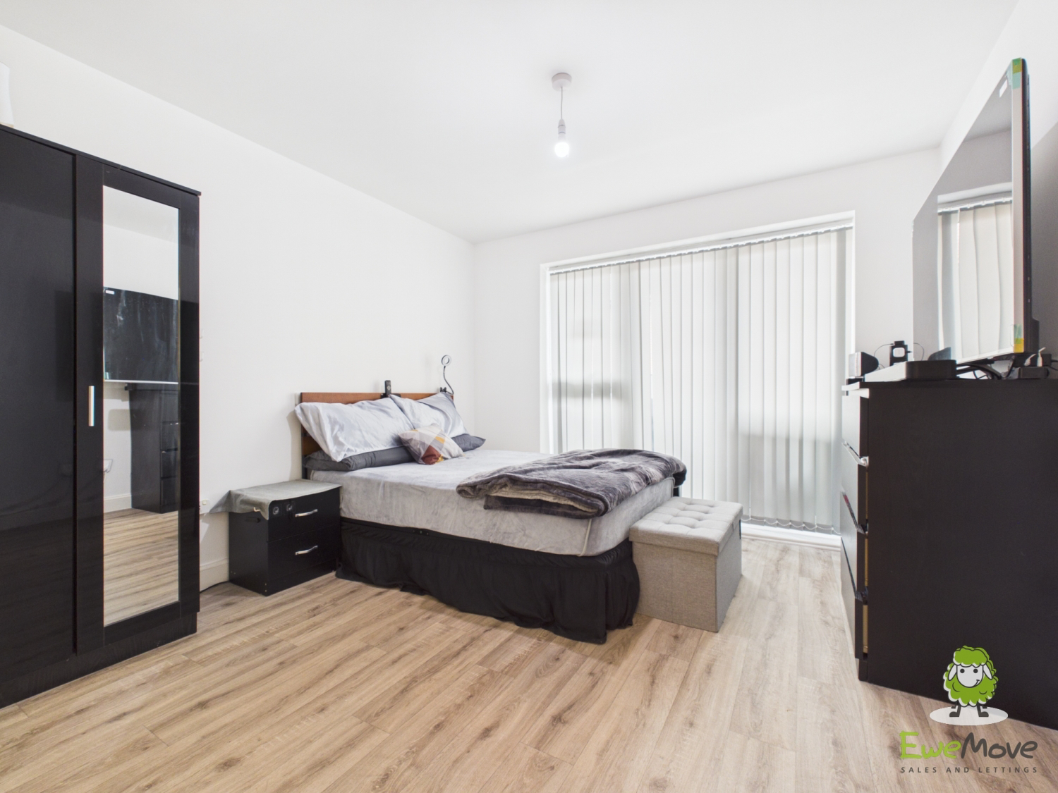 Fleetlands House, 34 Blackmoor Drive, Basingstoke, Hampshire, RG24, photo 5