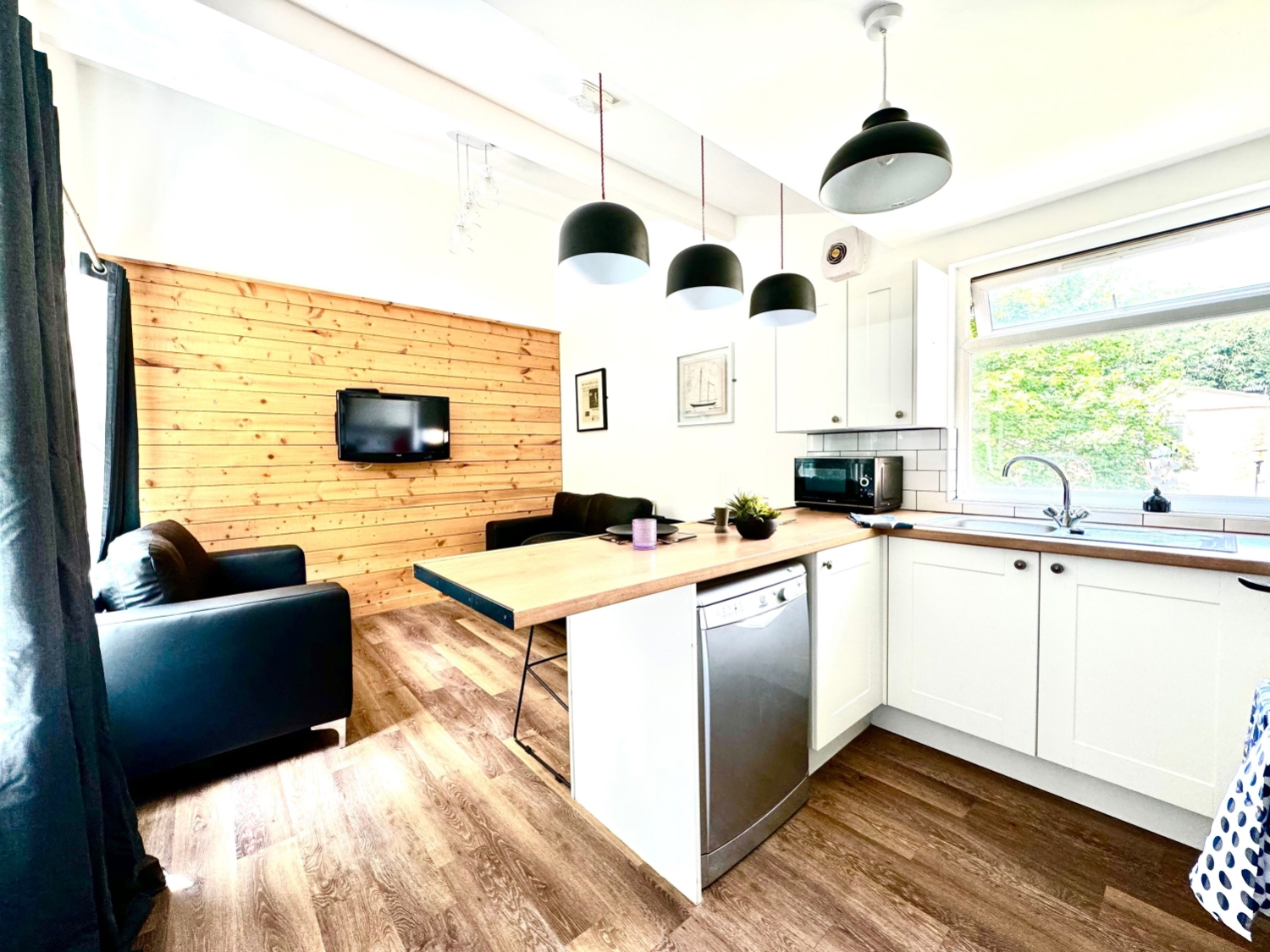 Norfolk Park Village, 200 Norfolk Park Road, Sheffield, South Yorkshire, S2, photo 2