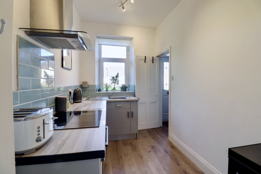 Granville Terrace, Yeadon, Leeds, LS19 7UW, photo 5