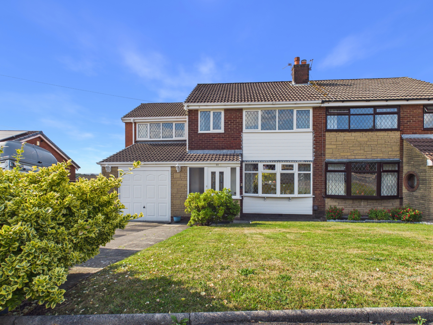 Maple Avenue, Stalybridge, SK15 1UA