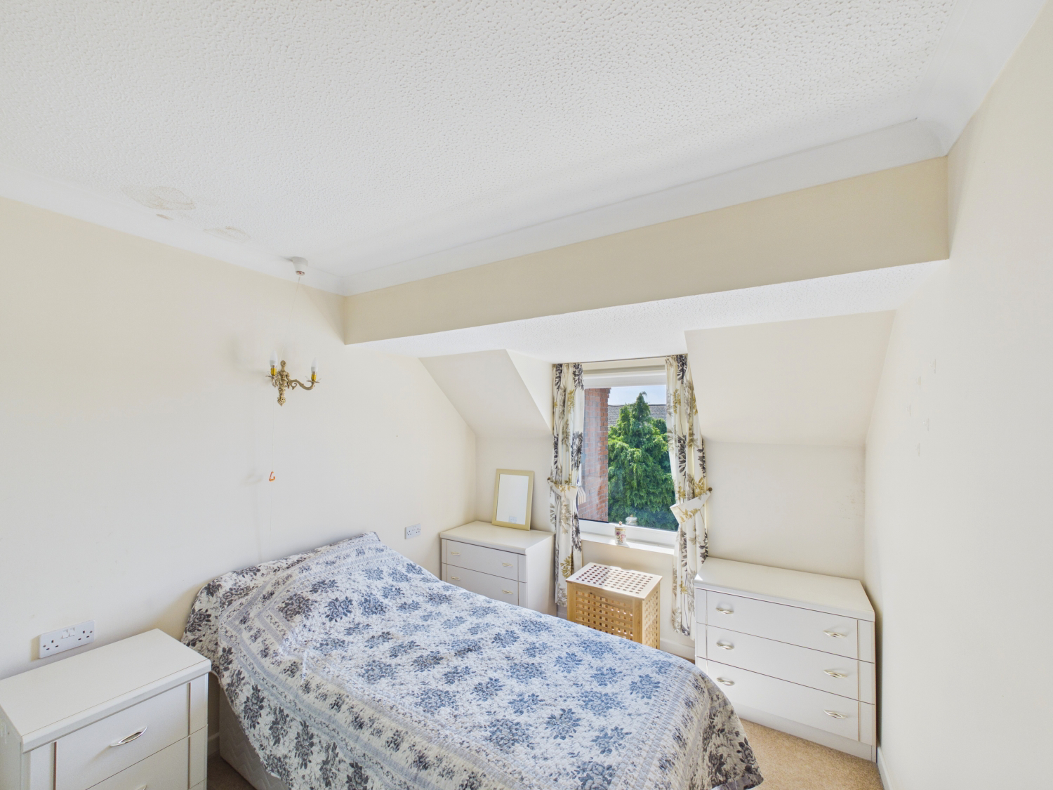Homecanton House, Carrington Way, Wincanton, Somerset, BA9, photo 11