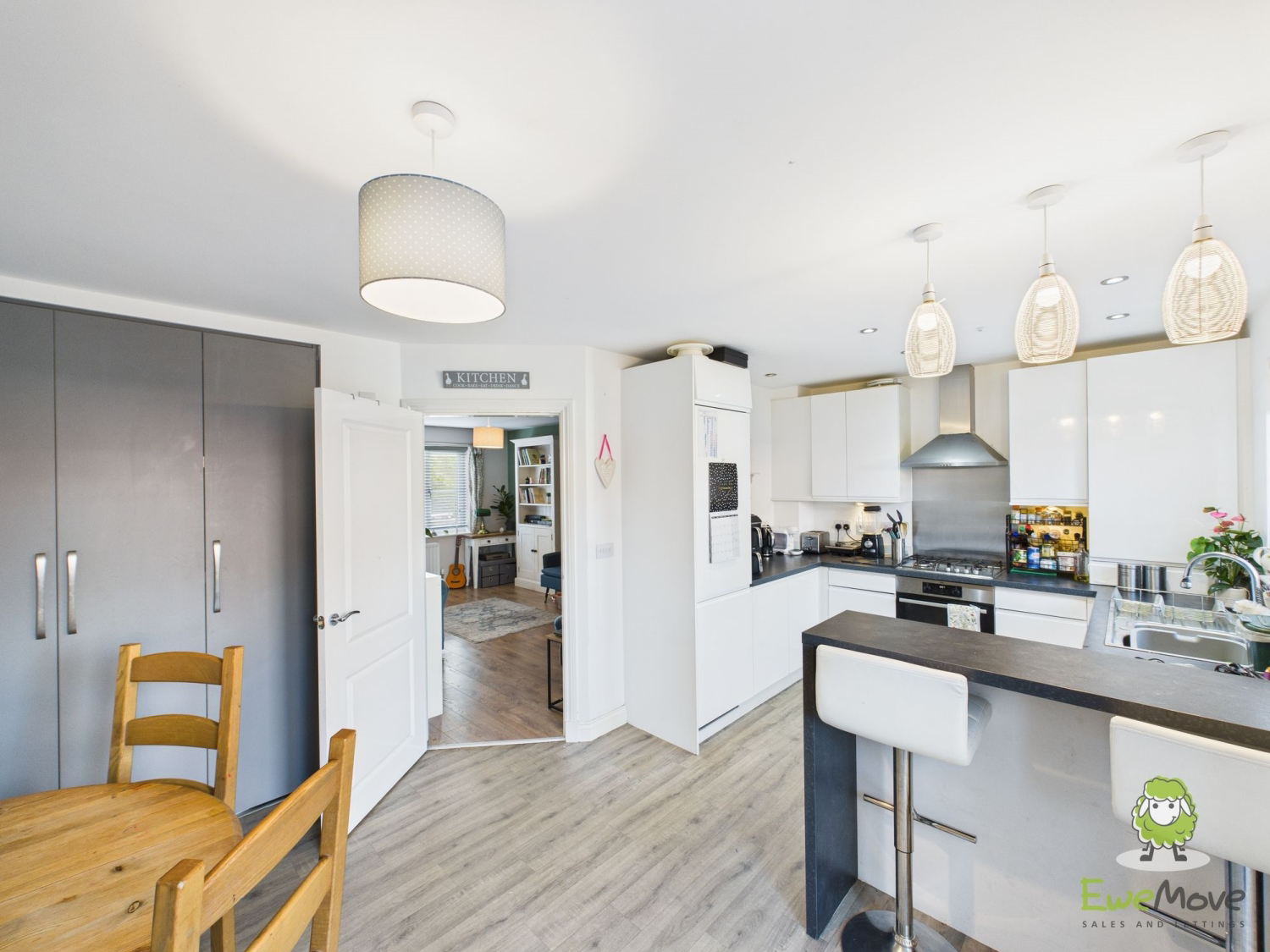 Brogden Drive, Willaston, Nantwich, Cheshire, CW5, photo 2