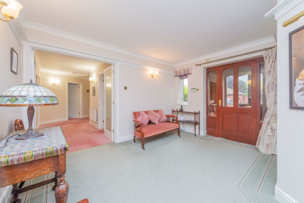 6 Limes Paddock, Dorrington, Shrewsbury, photo 3
