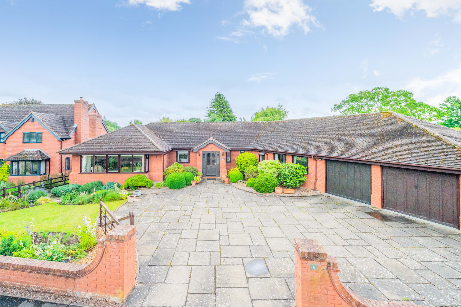 6 Limes Paddock, Dorrington, Shrewsbury, photo 2
