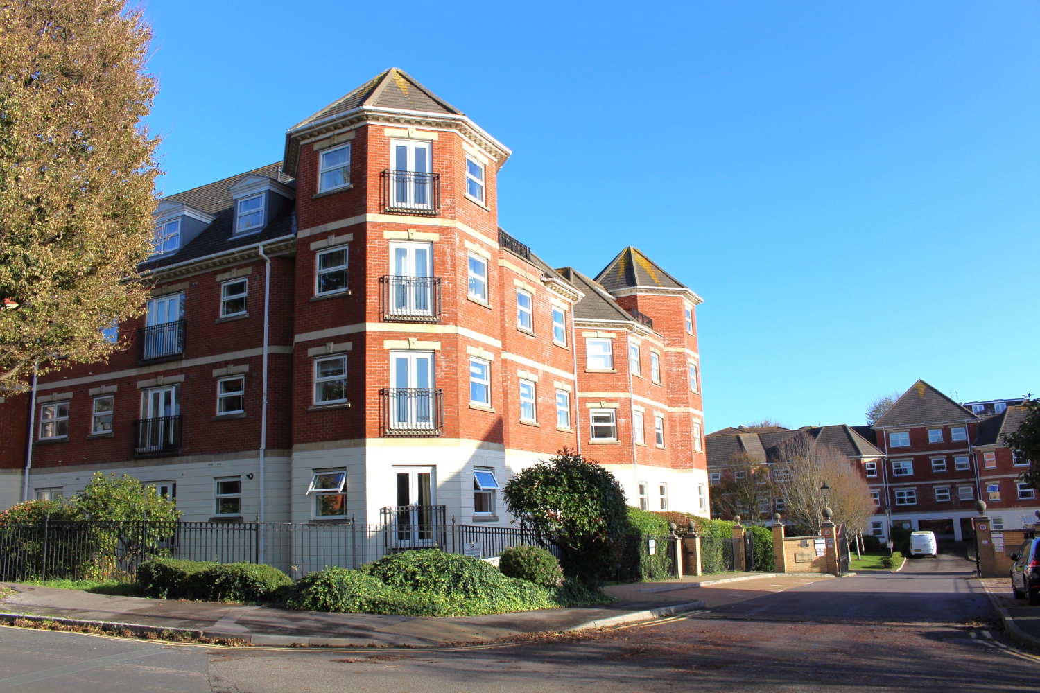 Bodiham House Davigdor Road, Hove, East Sussex, BN3