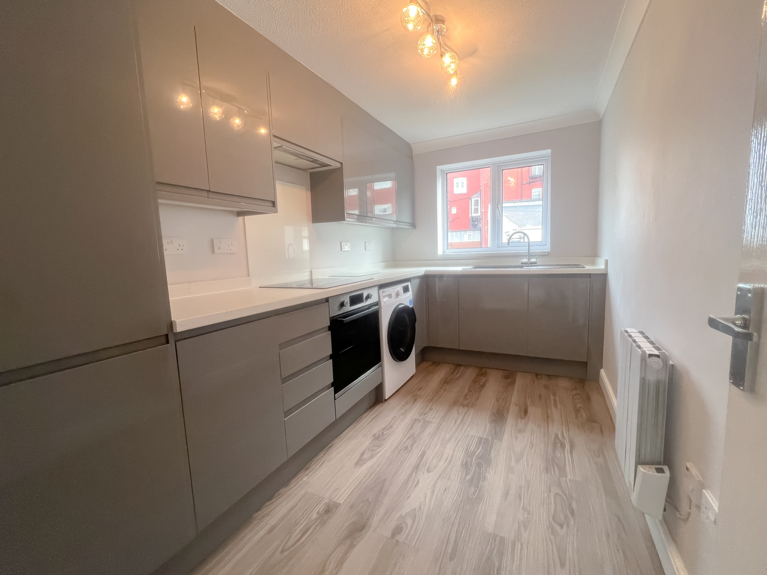 Flat 4 21 Amber Street, Saltburn-by-the-Sea, photo 3