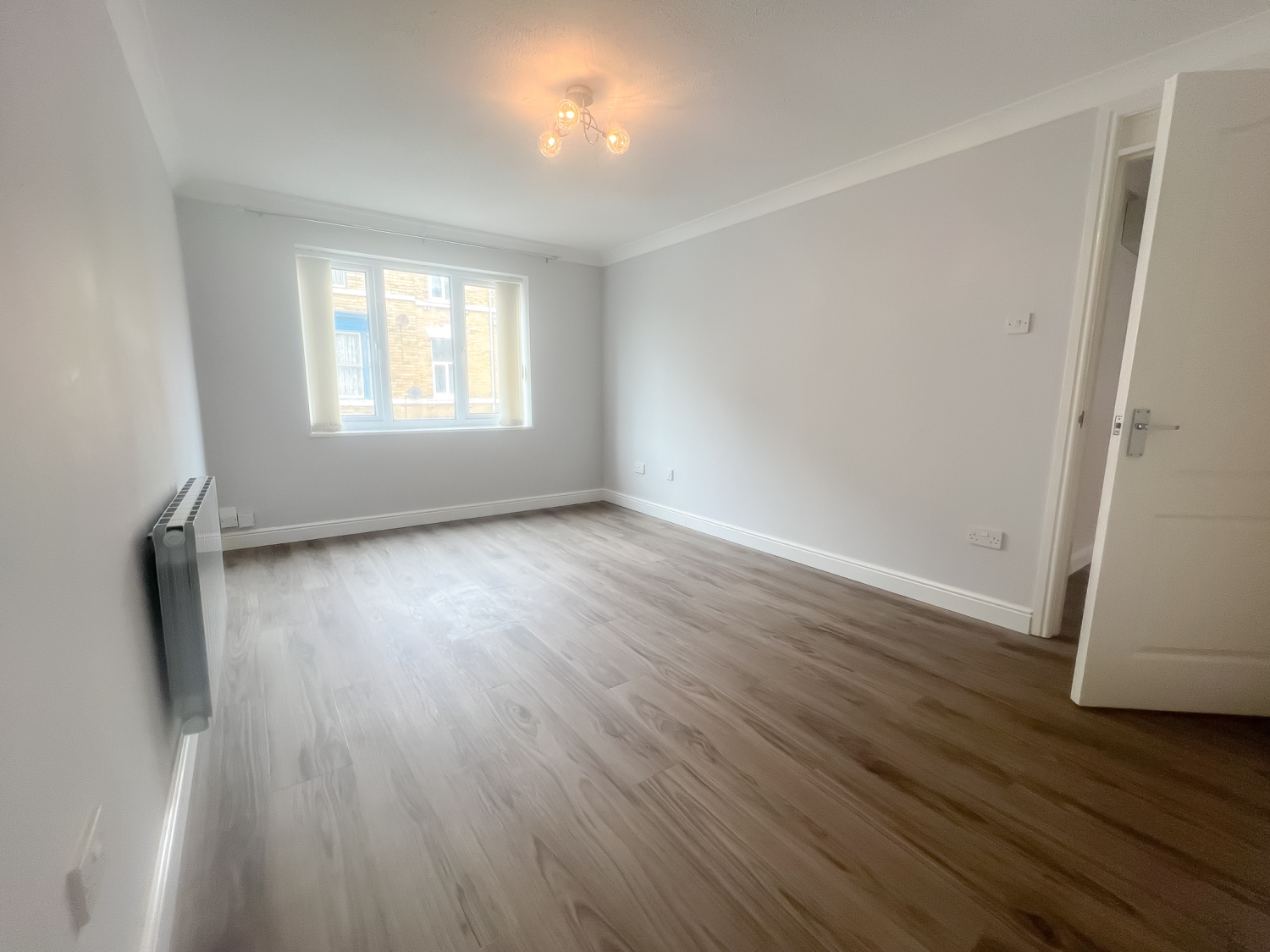 Flat 4 21 Amber Street, Saltburn-by-the-Sea, photo 2