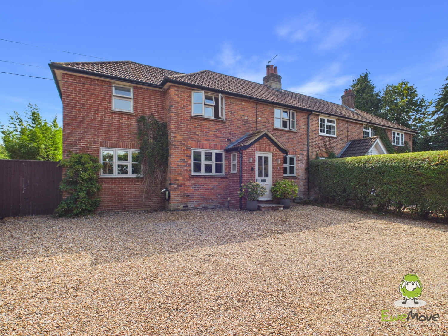 OLIVERS COTTAGE, POST OFFICE LANE, BASINGSTOKE, HAMPSHIRE, RG25, photo 44