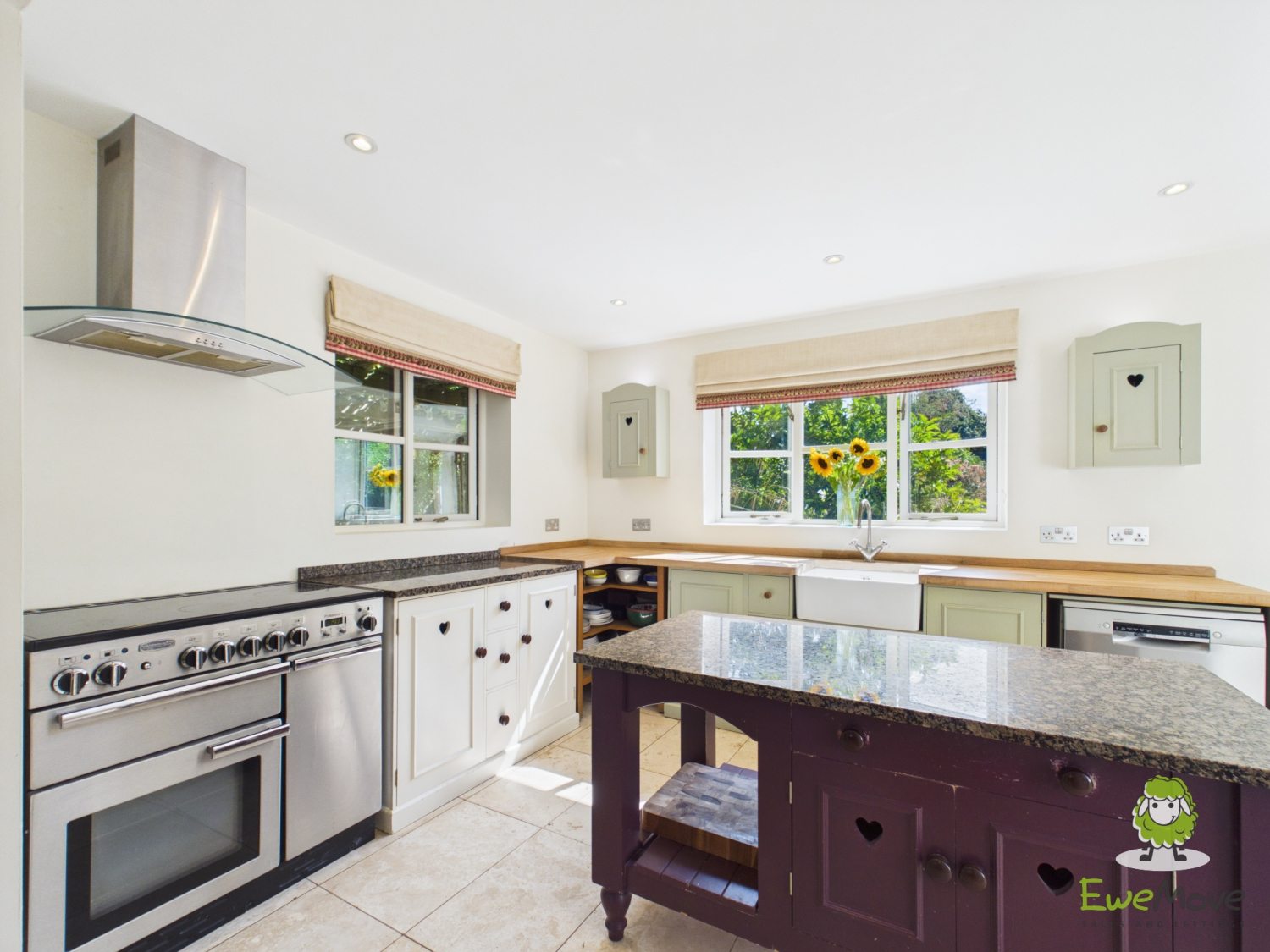 OLIVERS COTTAGE, POST OFFICE LANE, BASINGSTOKE, HAMPSHIRE, RG25, photo 10