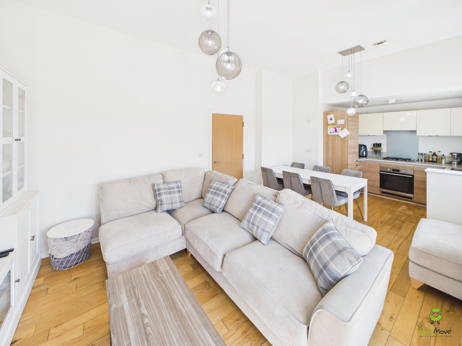 Talehangers Close, Bexleyheath, Kent, DA6, photo 5