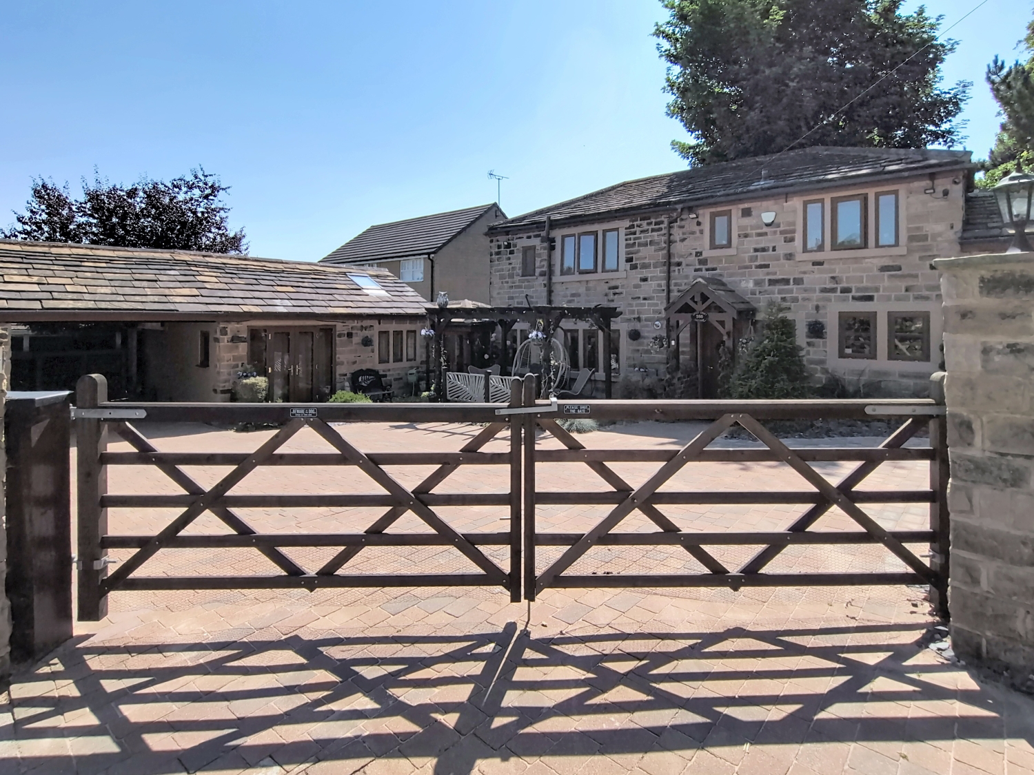Little Croft Cottage, 386 Oxford Road Gomersal, Cleckheaton, West Yorkshire, BD19, photo 26