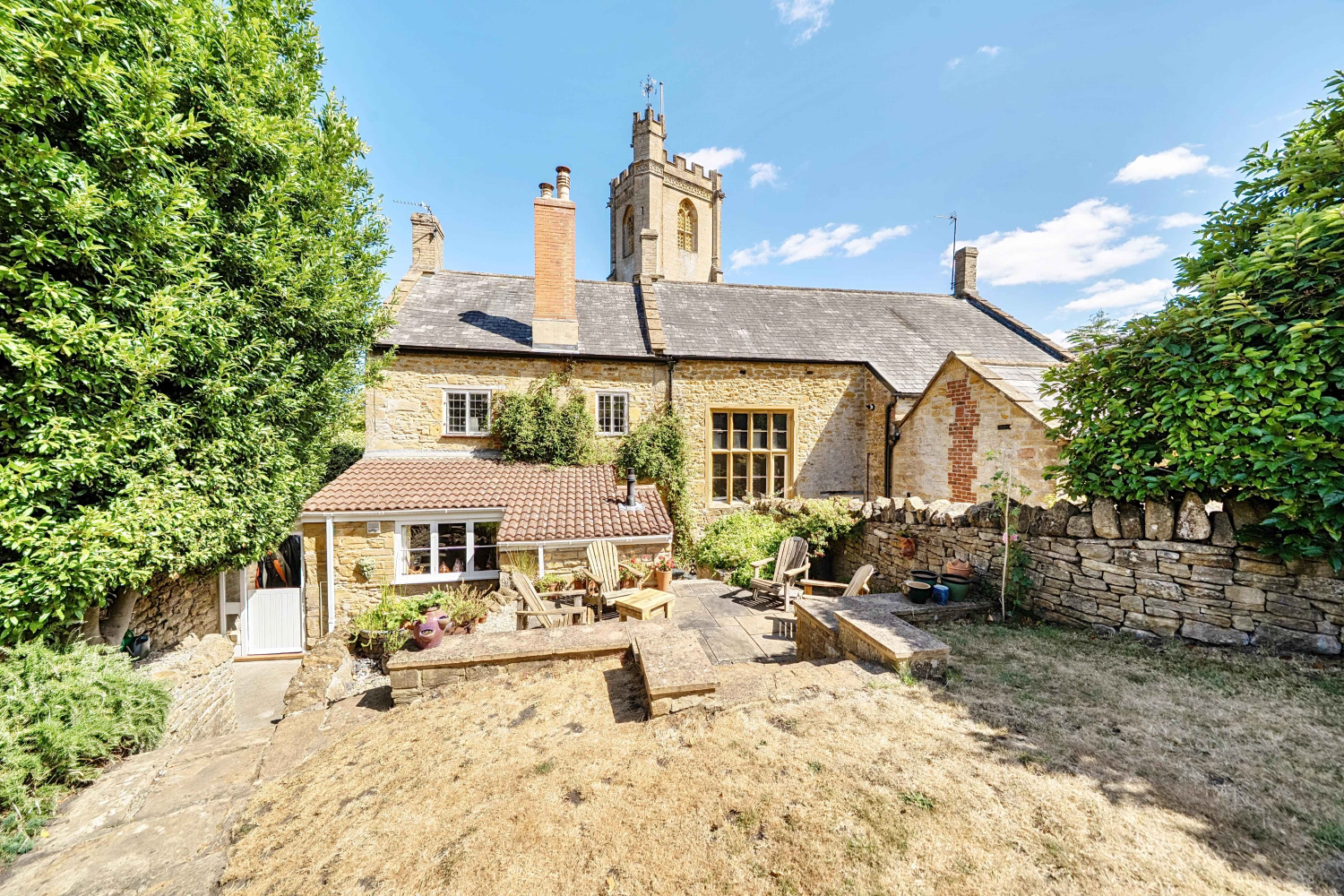 The Old School House Bishopston, Montacute