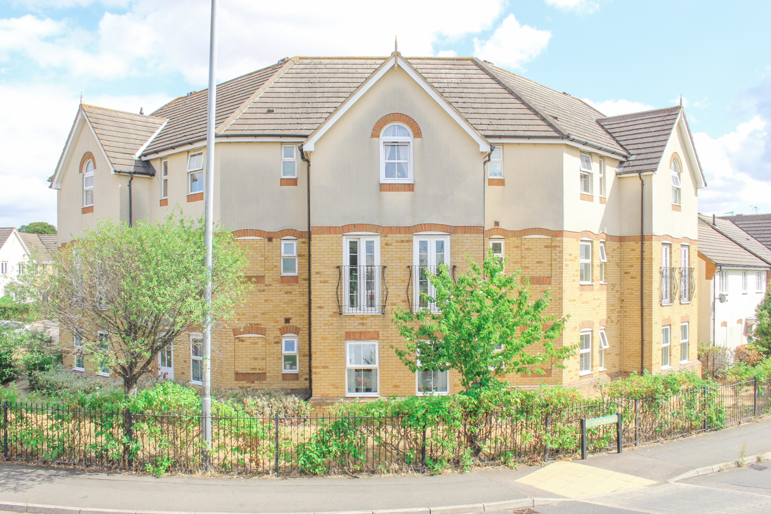 Clay Furlong, Leighton Buzzard, LU7