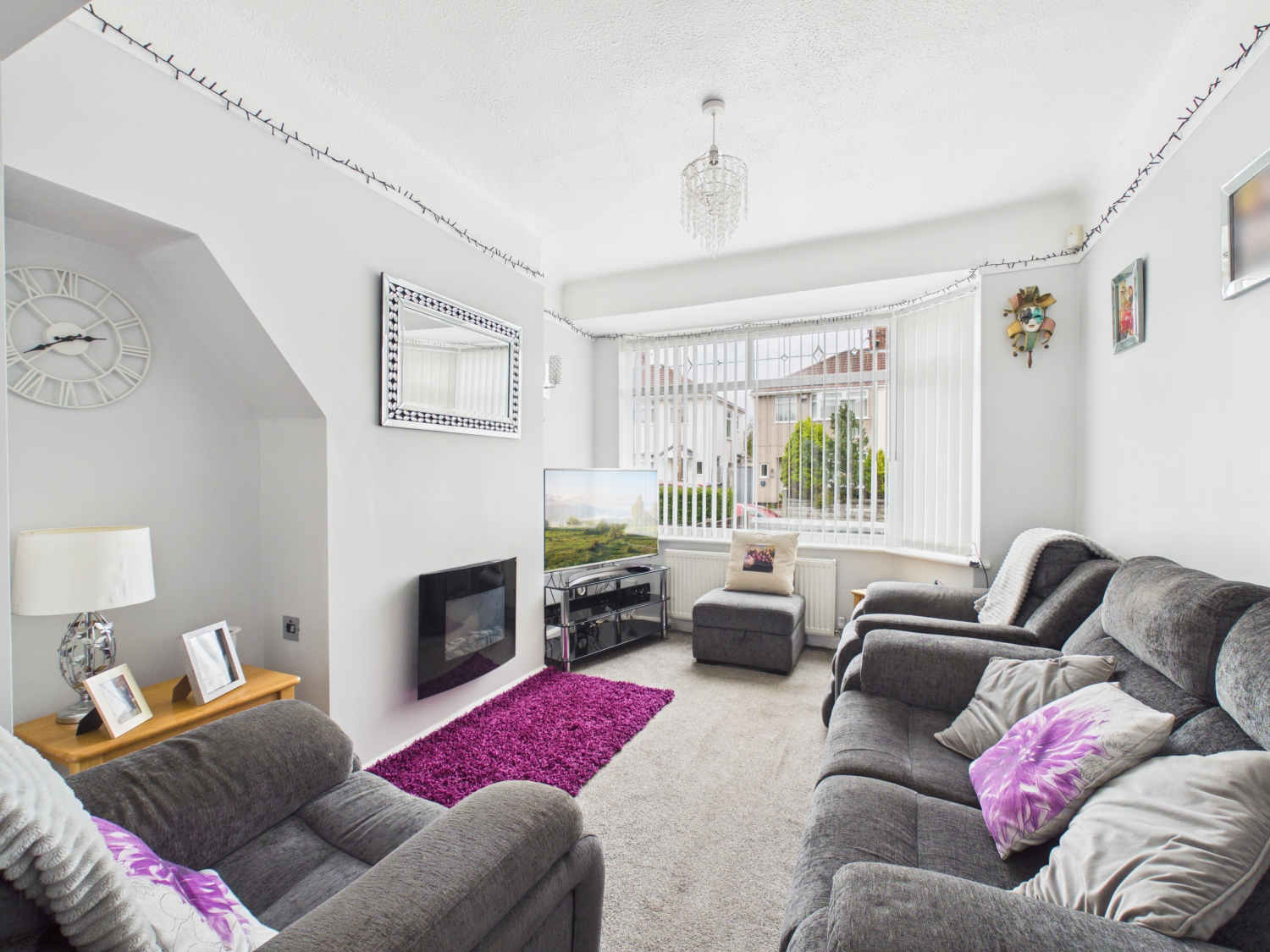 Thornleigh Drive, Ellesmere Port, cheshire, CH66https://tour.giraffe360.com/e53196b1cd484c27af27fdf08d681dfe, photo 2