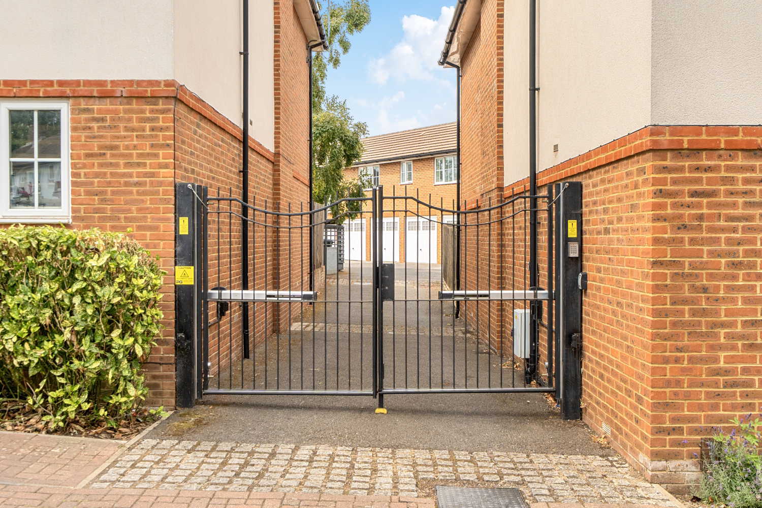 Cuddington Avenue, Worcester Park, Surrey, KT4, photo 4