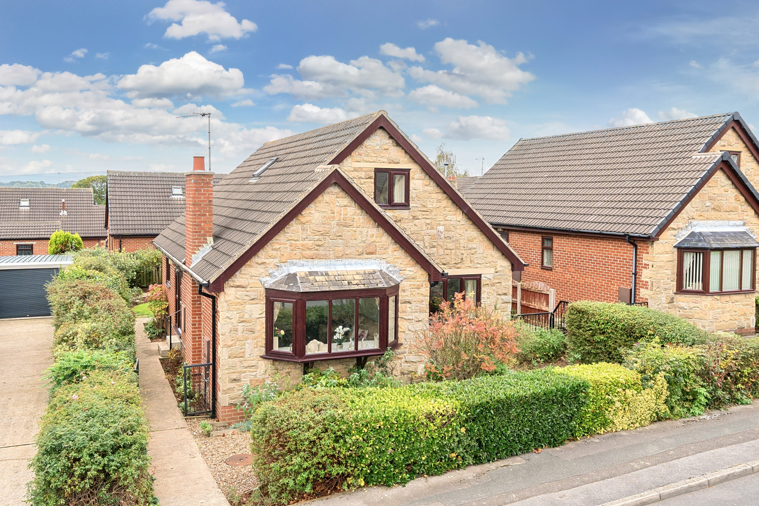 PENDLEBURY GROVE, HOYLAND, BARNSLEY, SOUTH YORKSHIRE, S74, photo 3