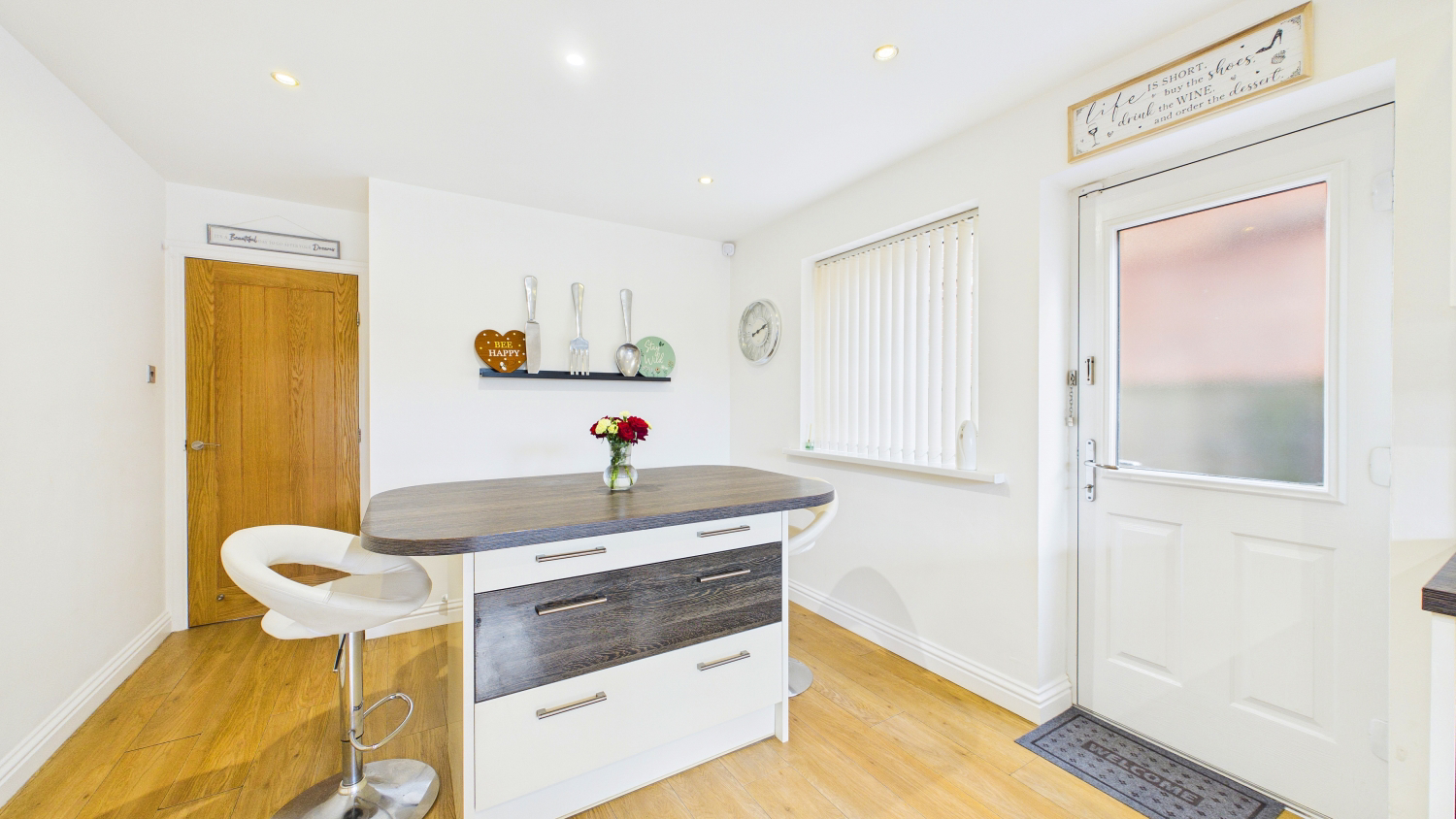 LIDGET CLOSE, BESSACARR, DONCASTER, SOUTH YORKSHIRE, DN4, photo 9
