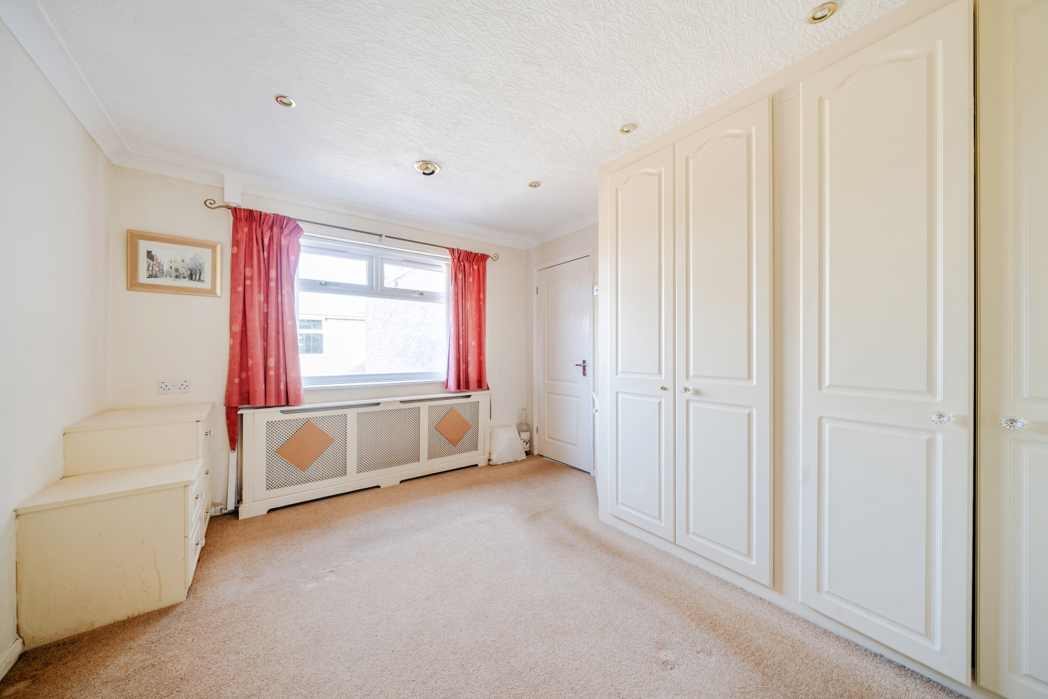 RAVENSDALE CLOSE, INKERSALL, CHESTERFIELD, DERBYSHIRE, S43, photo 8