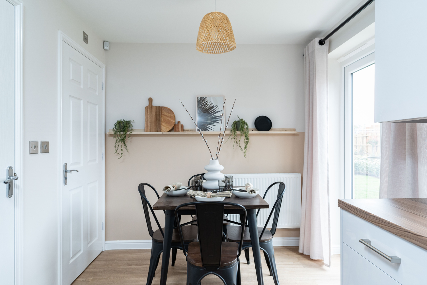 Show Home Kitchen Diner