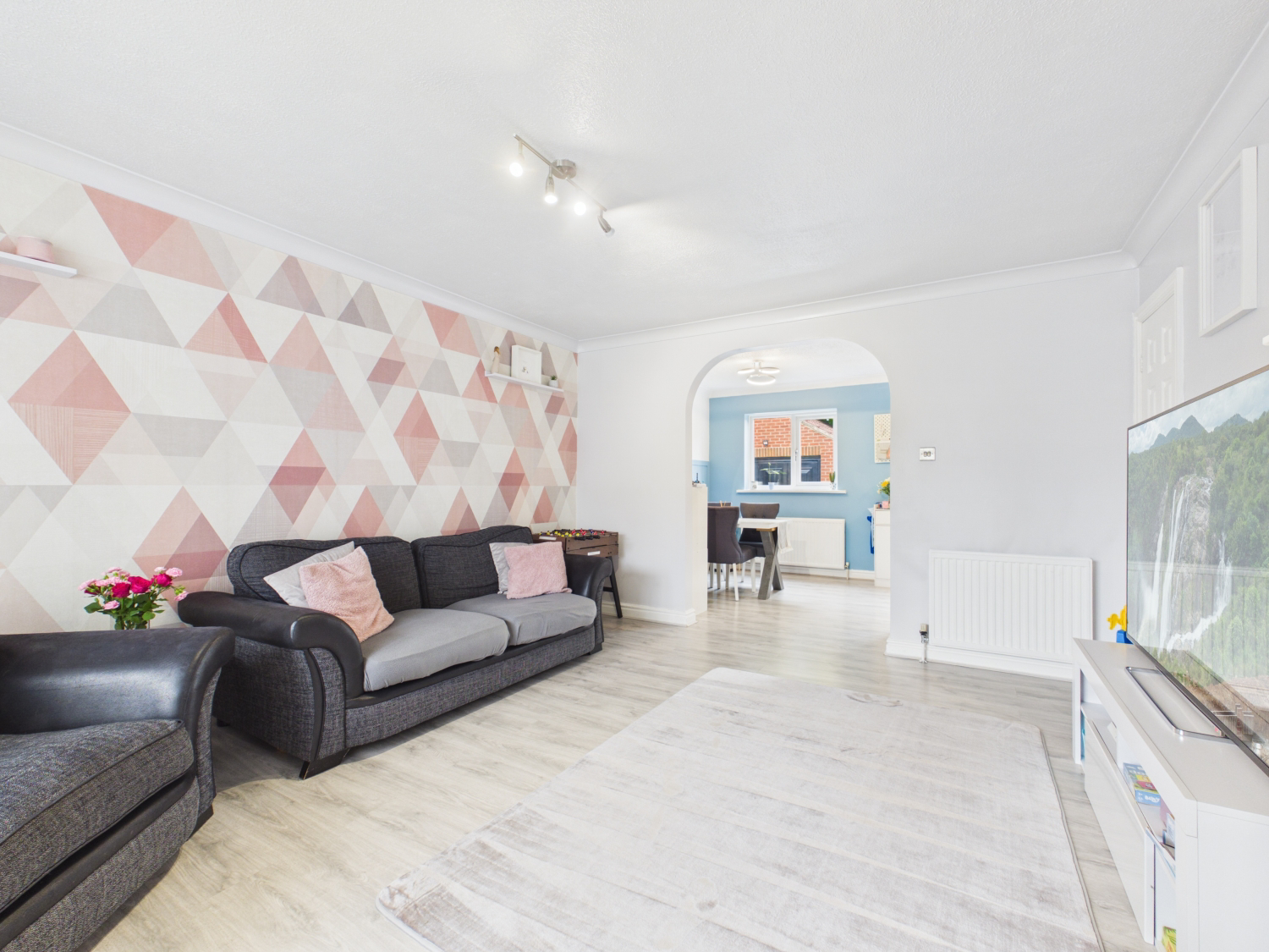 WARNEFORD AVENUE, OSSETT, WEST YORKSHIRE, WF5, photo 4