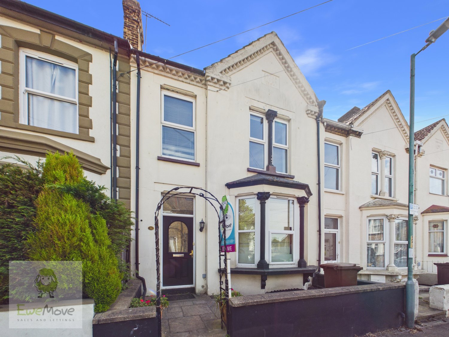 Kingswood Road, Gillingham, ME7 1DZ