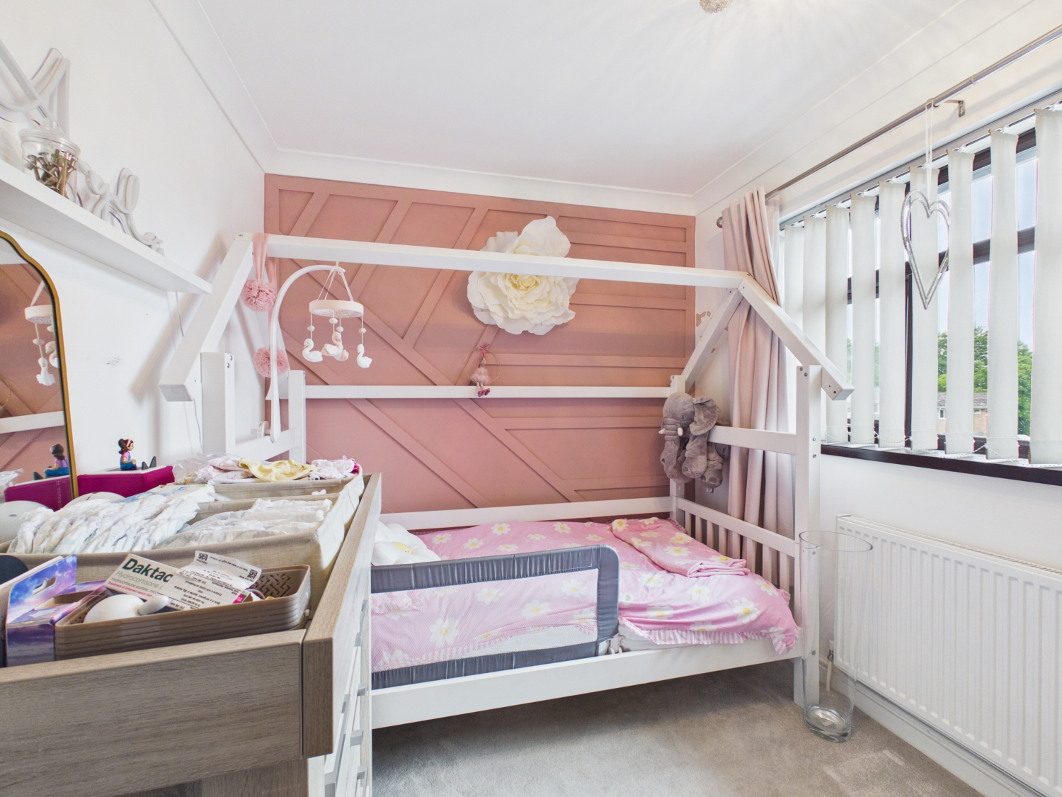 Silverton Close, Hyde, SK14 3DG, photo 18