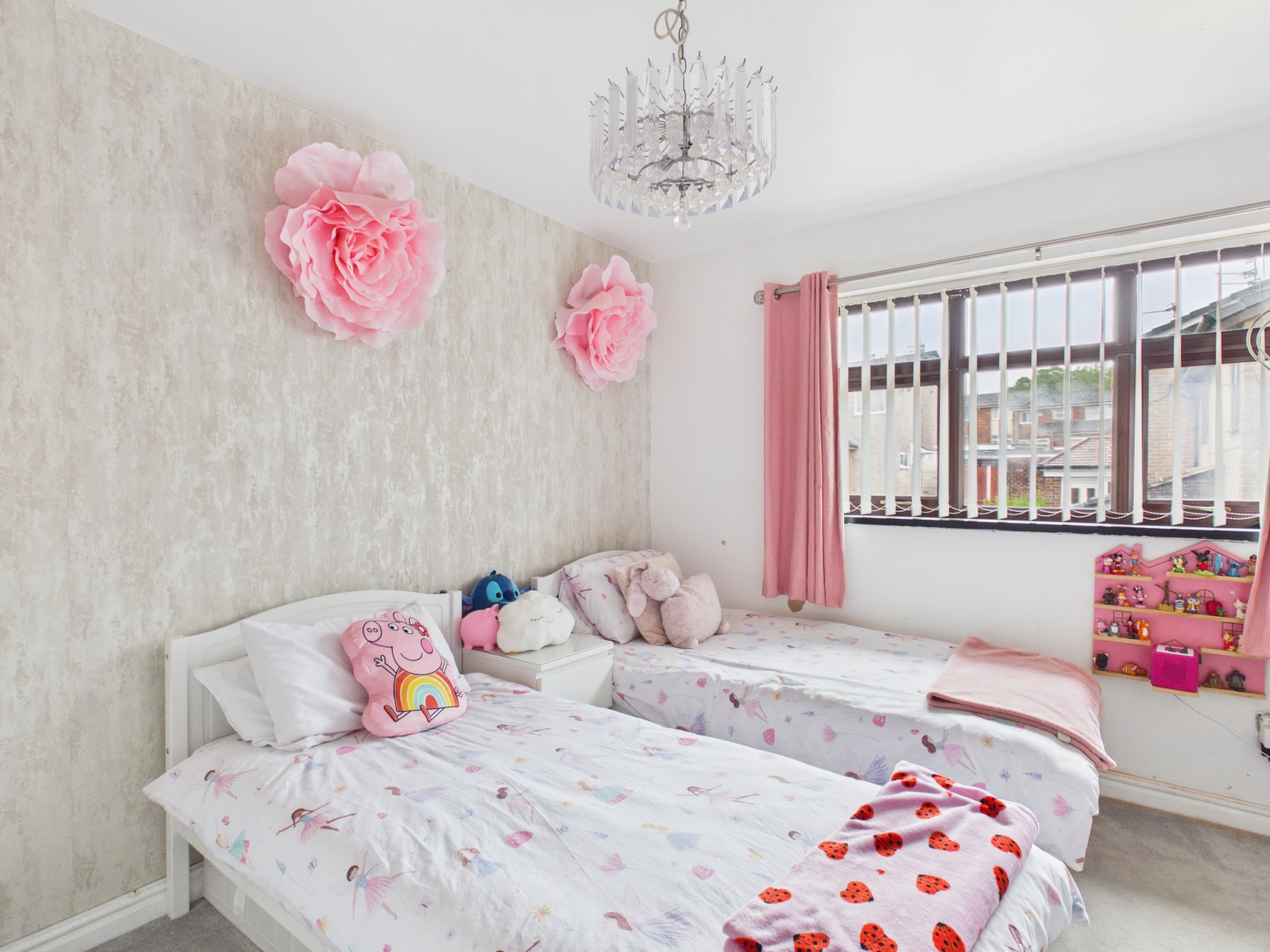 Silverton Close, Hyde, SK14 3DG, photo 15