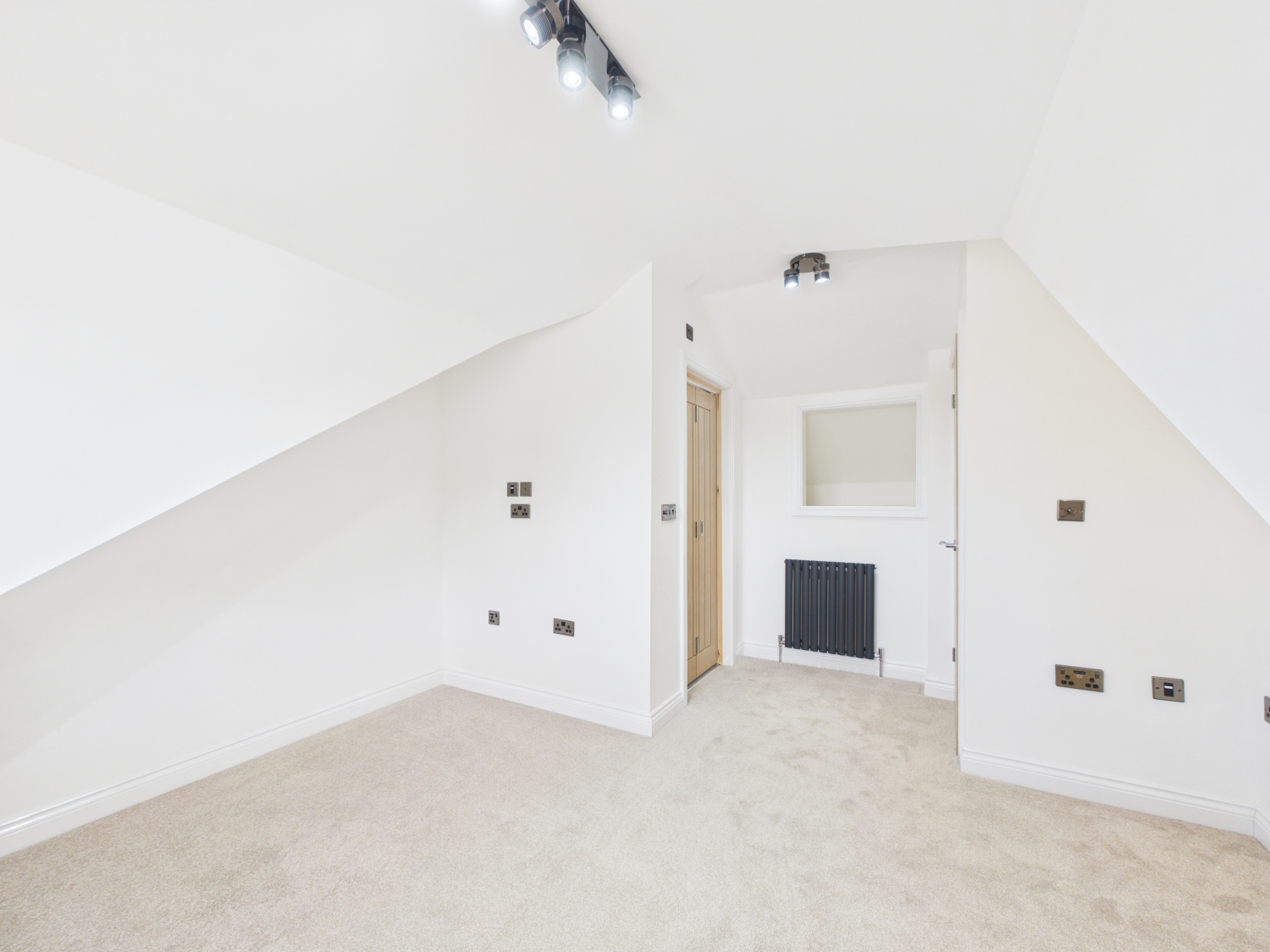 Collington Street, Beeston, Nottingham, Nottinghamshire, NG9, photo 13