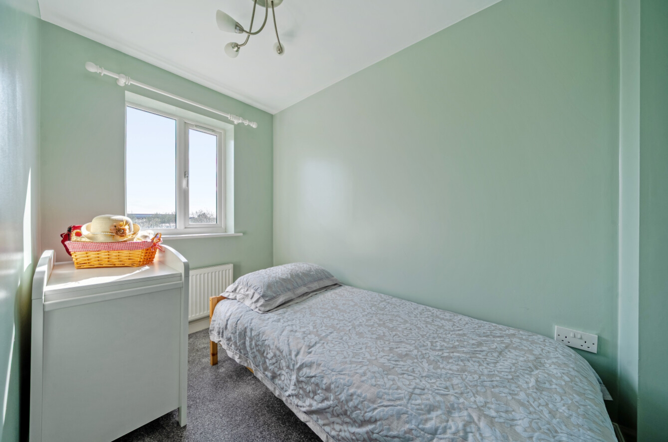 Carson Avenue, Dinnington, Sheffield, South Yorkshire, S25, photo 13