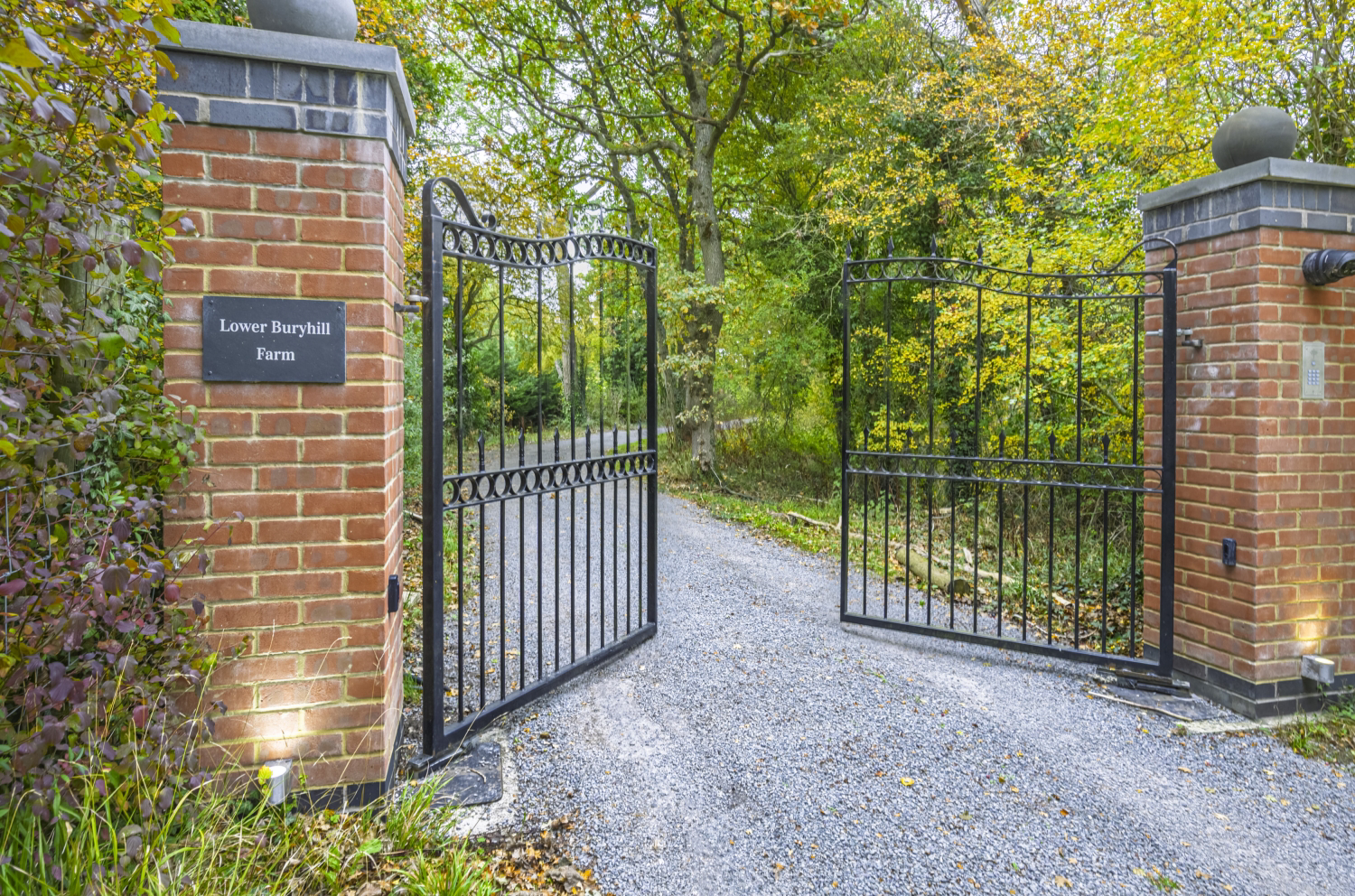 Lower Buryhill Farm, Braydon, SN5, photo 5