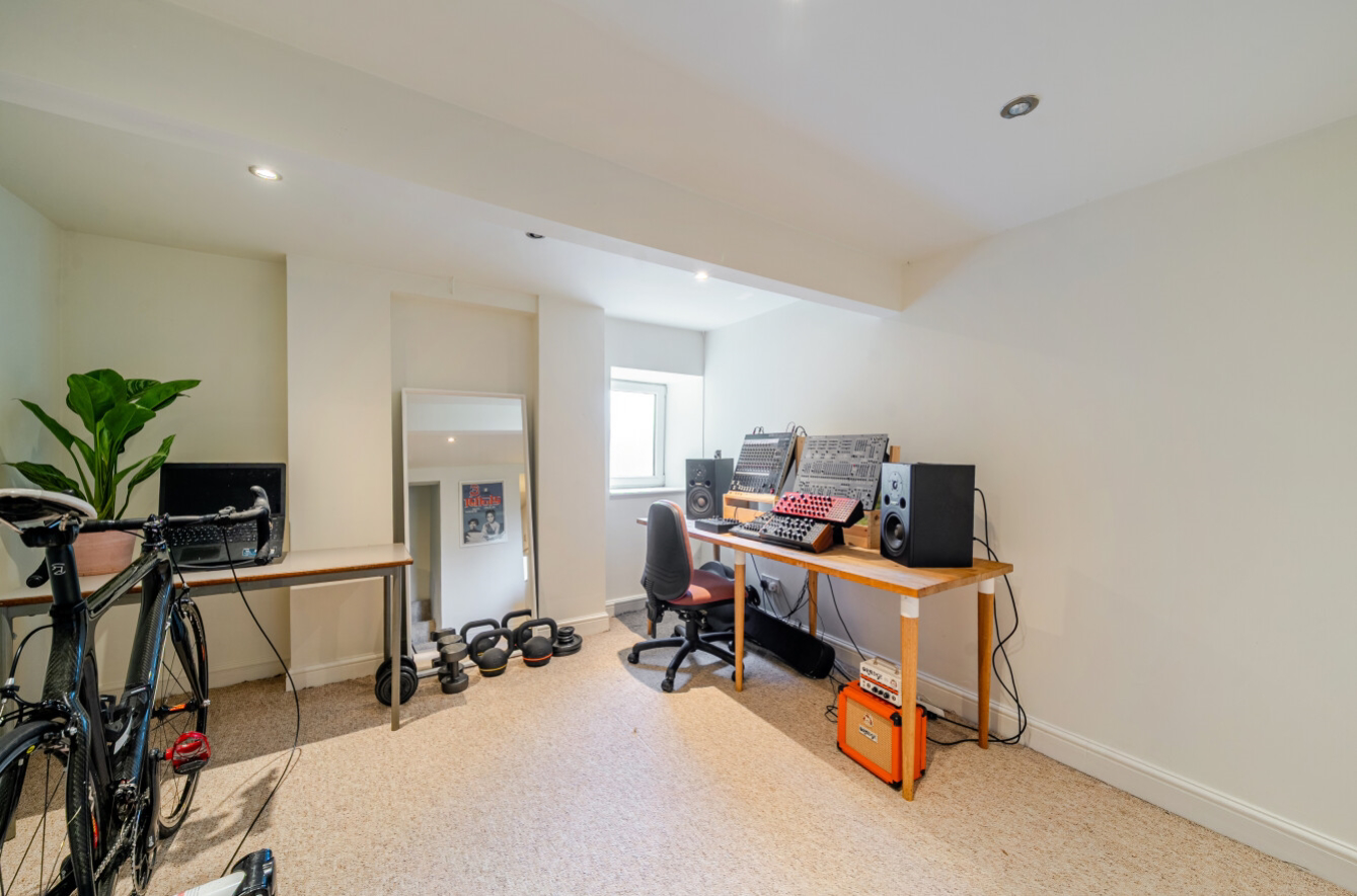 Duncombe Street, Sheffield, South Yorkshire, S6, photo 11