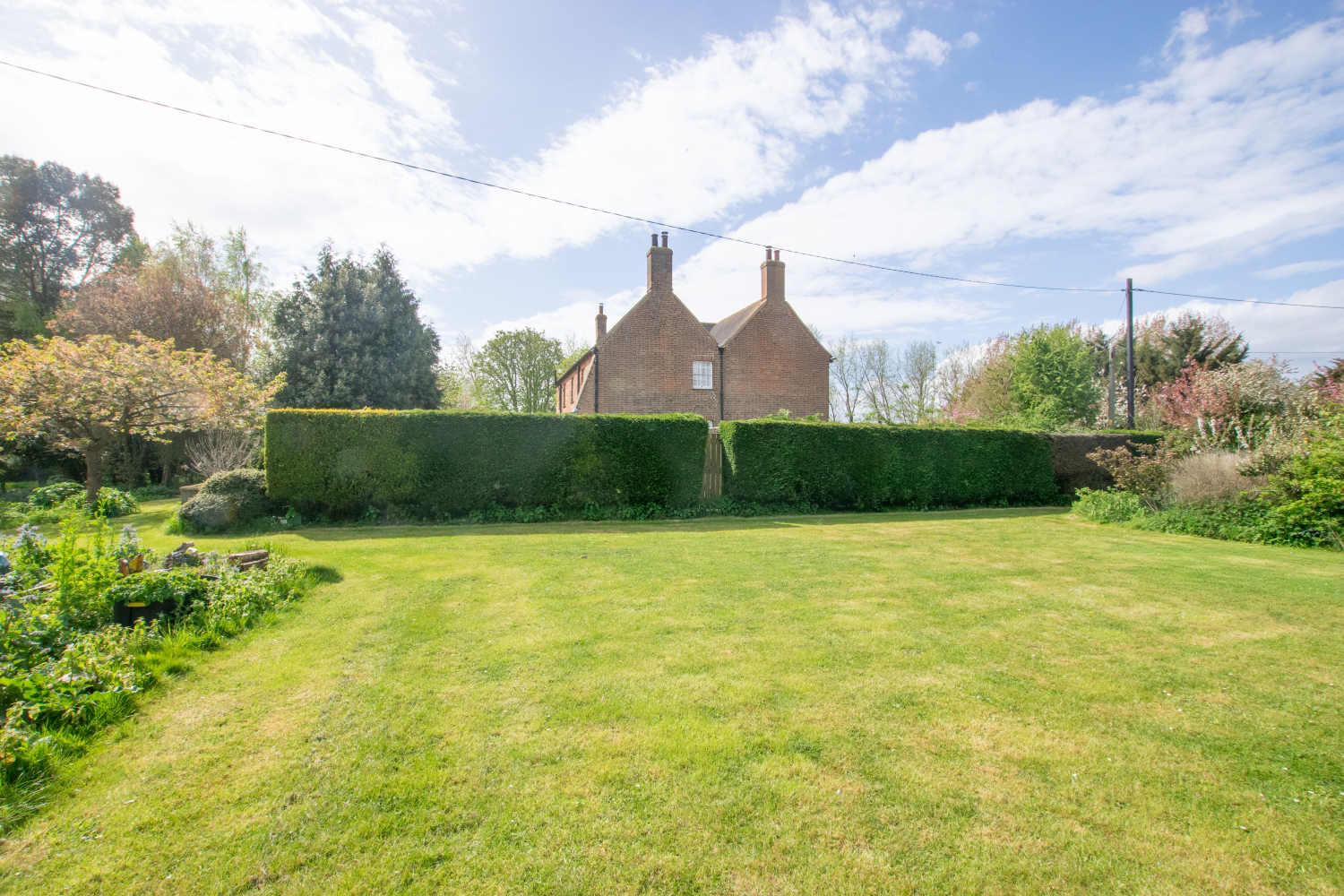 Barrow Hall Farmhouse, Barrow Hall Road, Little Wakering, Southend-on-Sea, Essex, SS3 0QP, photo 16
