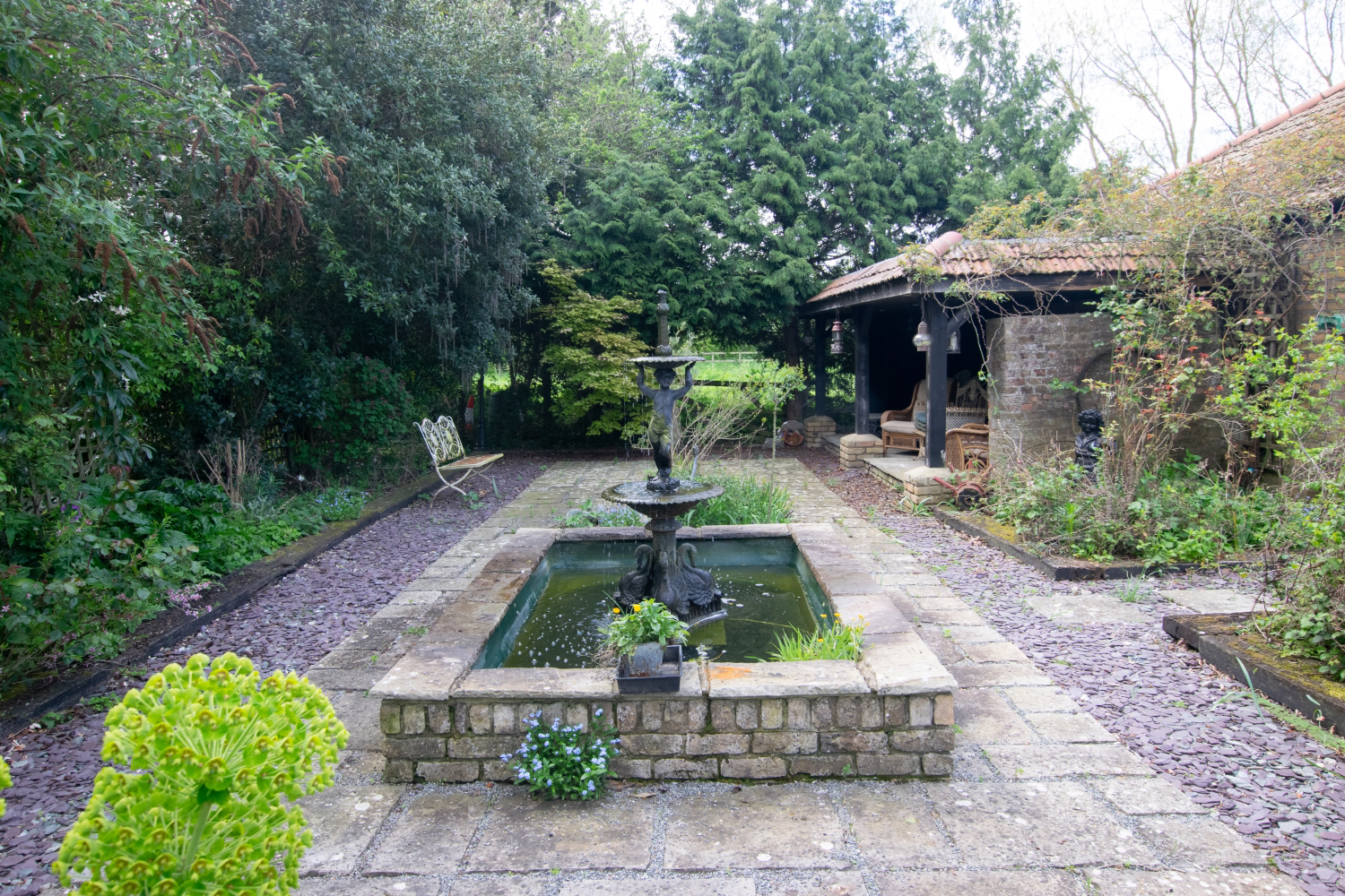 Barrow Hall Farmhouse, Barrow Hall Road, Little Wakering, Southend-on-Sea, Essex, SS3 0QP, photo 19