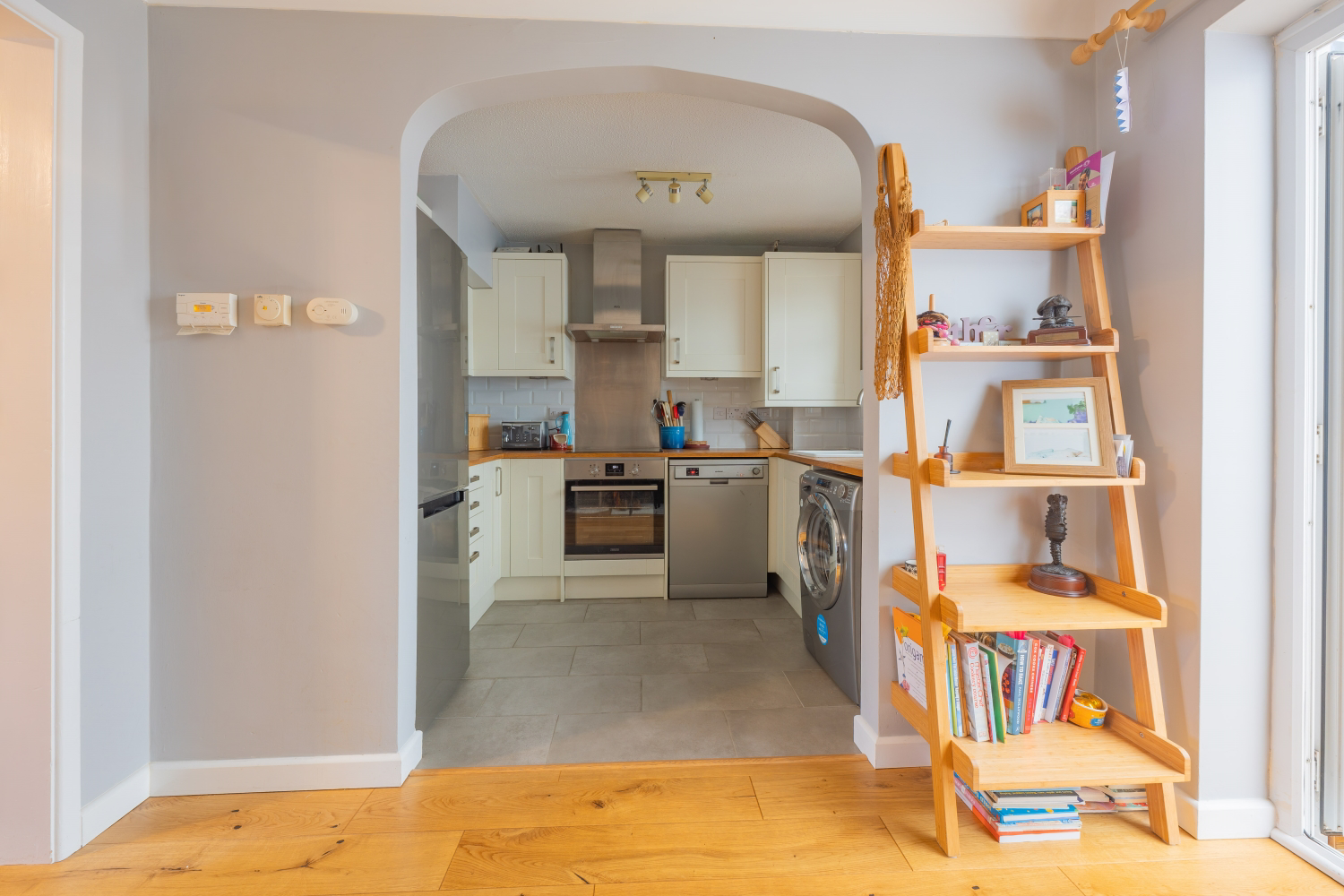 6 Lynor Close, Taunton, photo 4