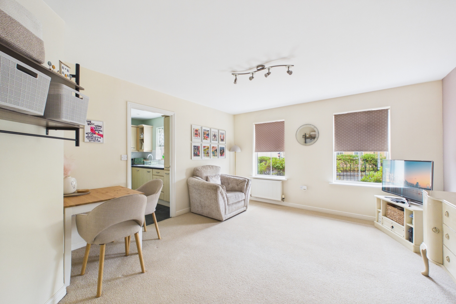 Clay Furlong, Leighton Buzzard, LU7, photo 2
